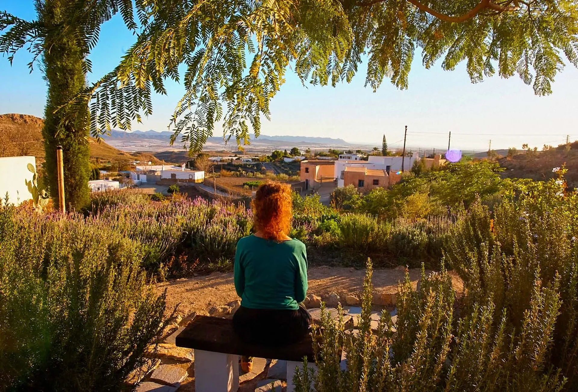 Im Rhythmus der Stille: Meditatives Leben in der Natur Andalusiens