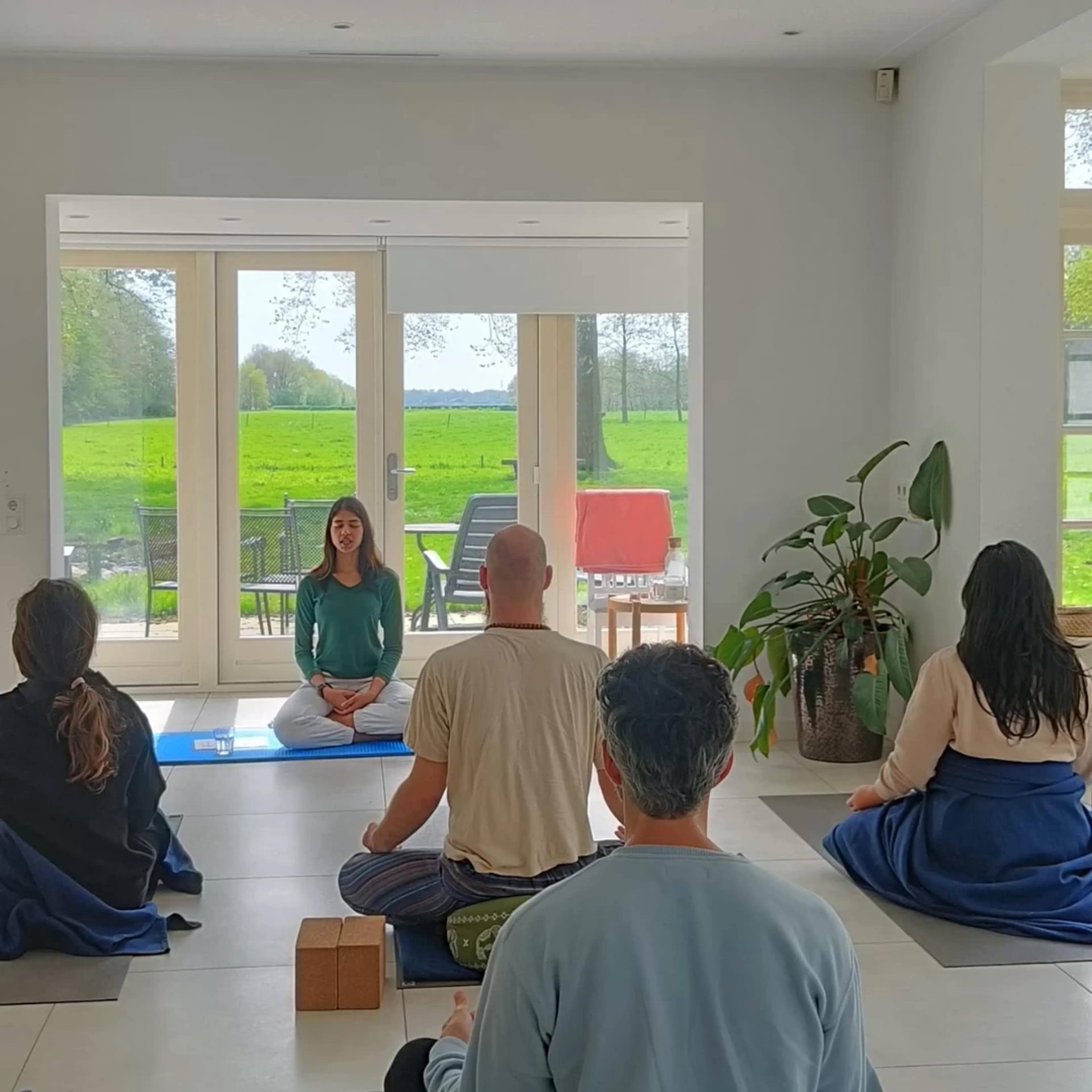 Spirituelles Yoga- und Meditations-Wochenende in der Natur - 2