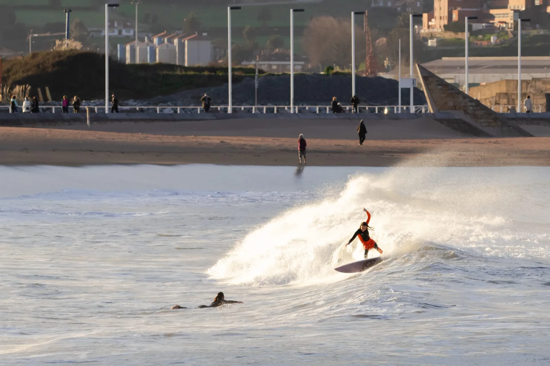 Surfcamp im charmanten Gijón - Erlebe den Zauber des Atlantiks! - 3
