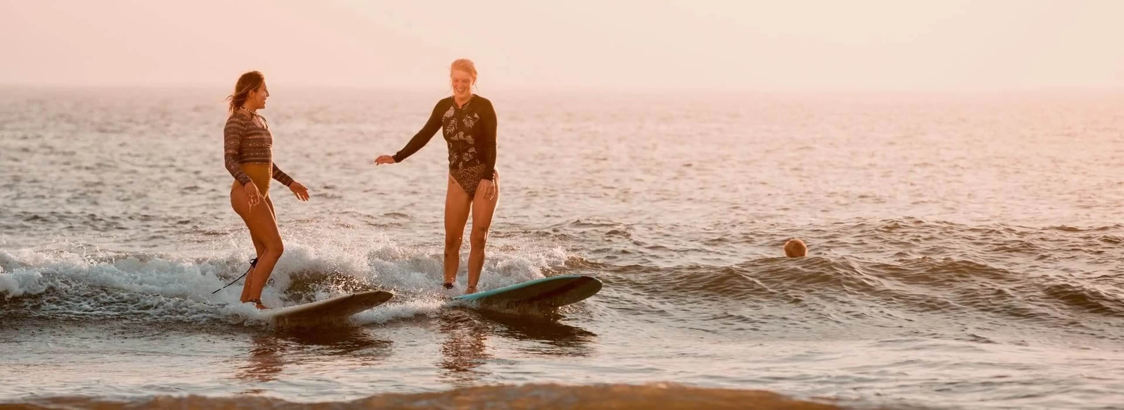 Surfhaus mit Pool am Strand vor Lissabon für Gruppen bis 34 Personen - 2