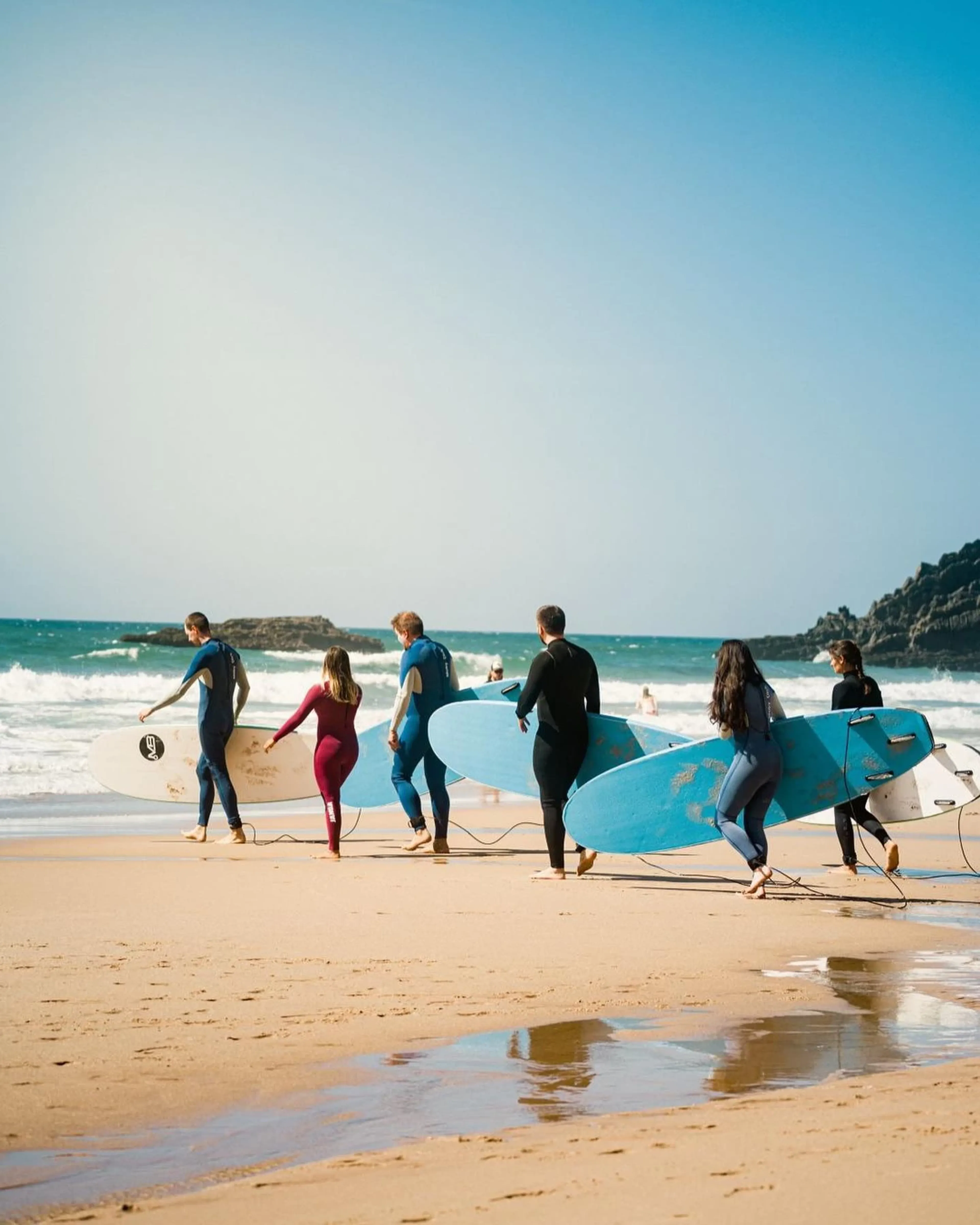 Zwischen Atlantik und Naturpark: Surfen und Yoga nahe Sintra - image 1