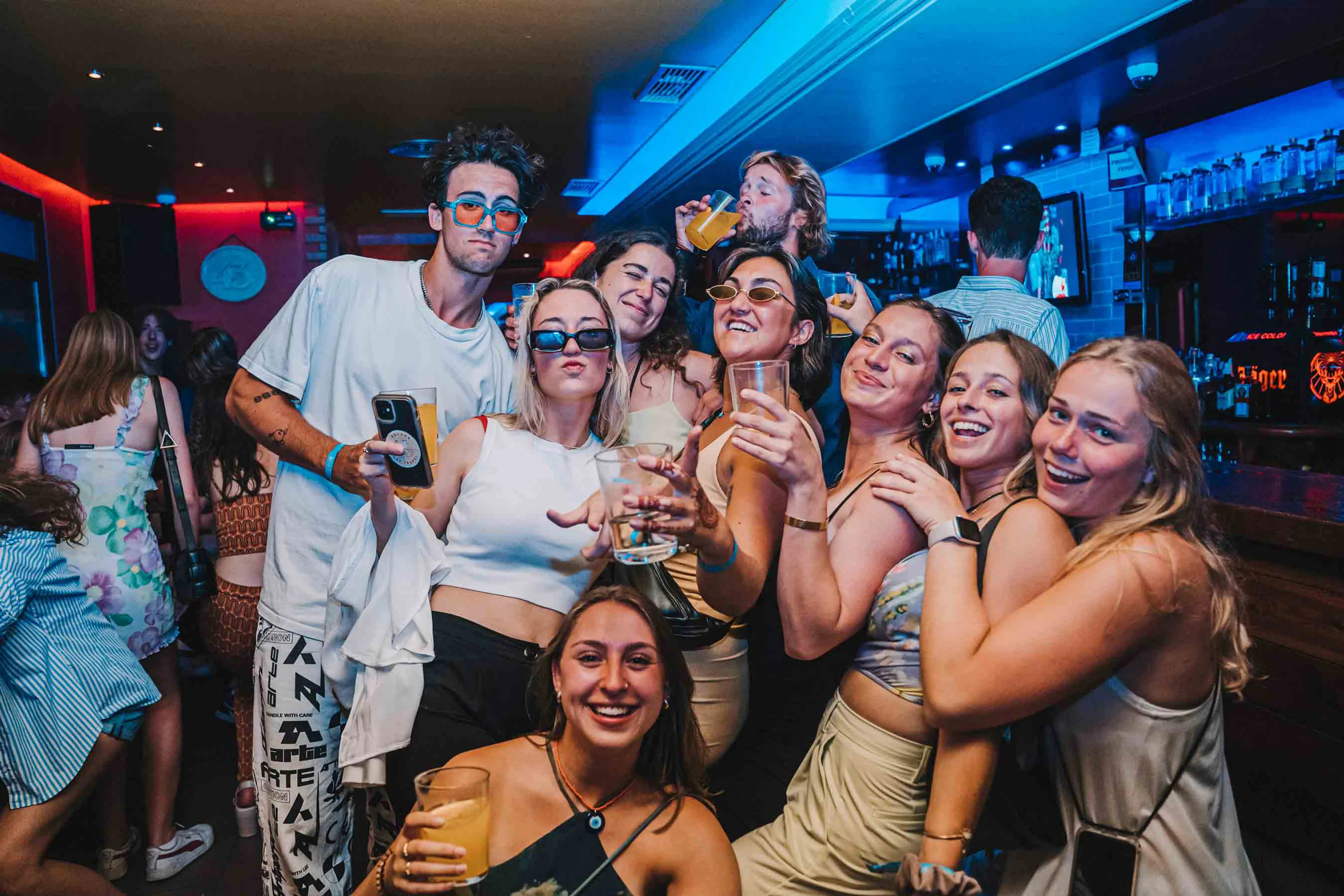 Party, Sonne & jede Menge Spaß: Surfcamp am Strand in Nordspanien - 4