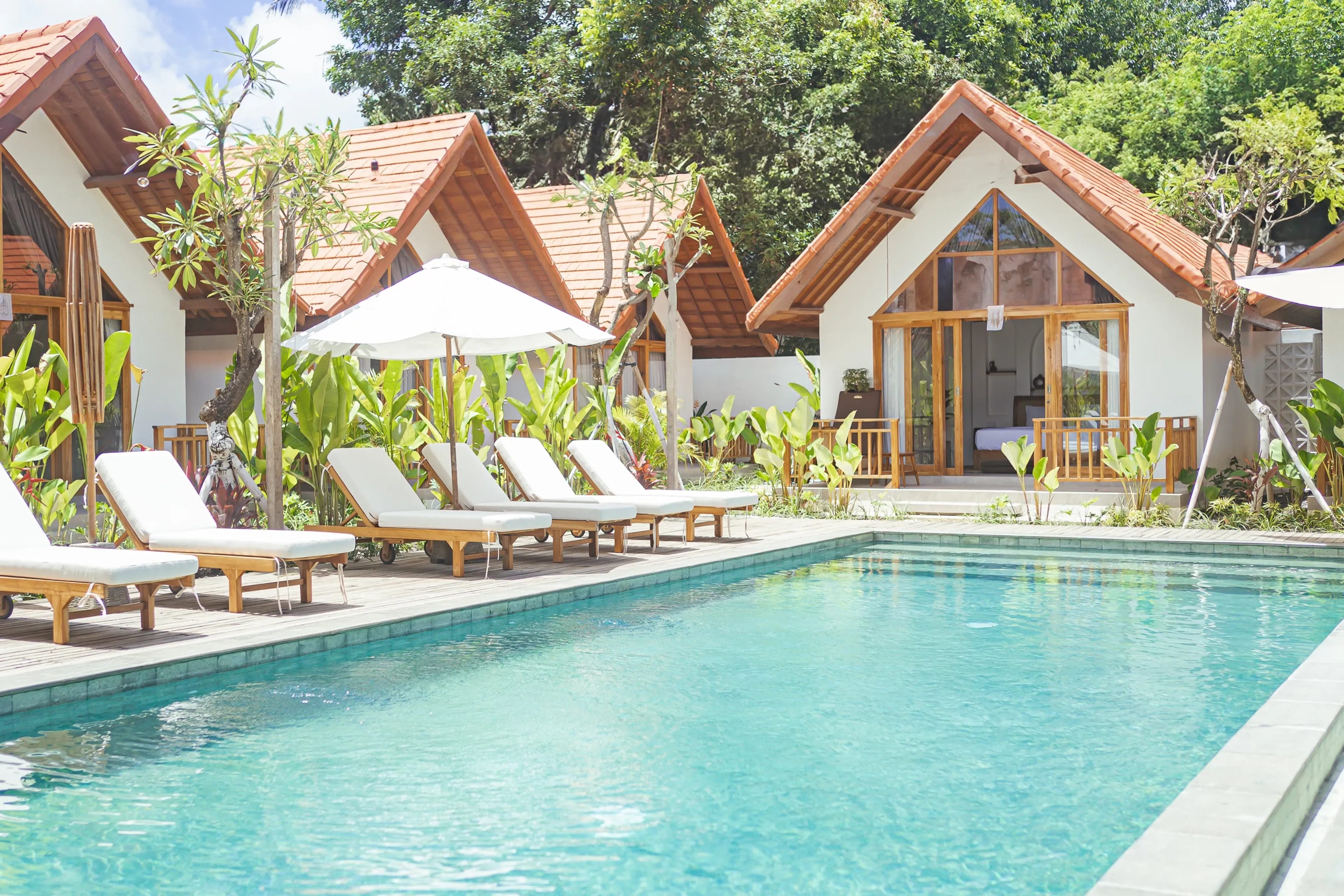 Surfurlaub im malerischen Küstenparadies Padang Padang - 2