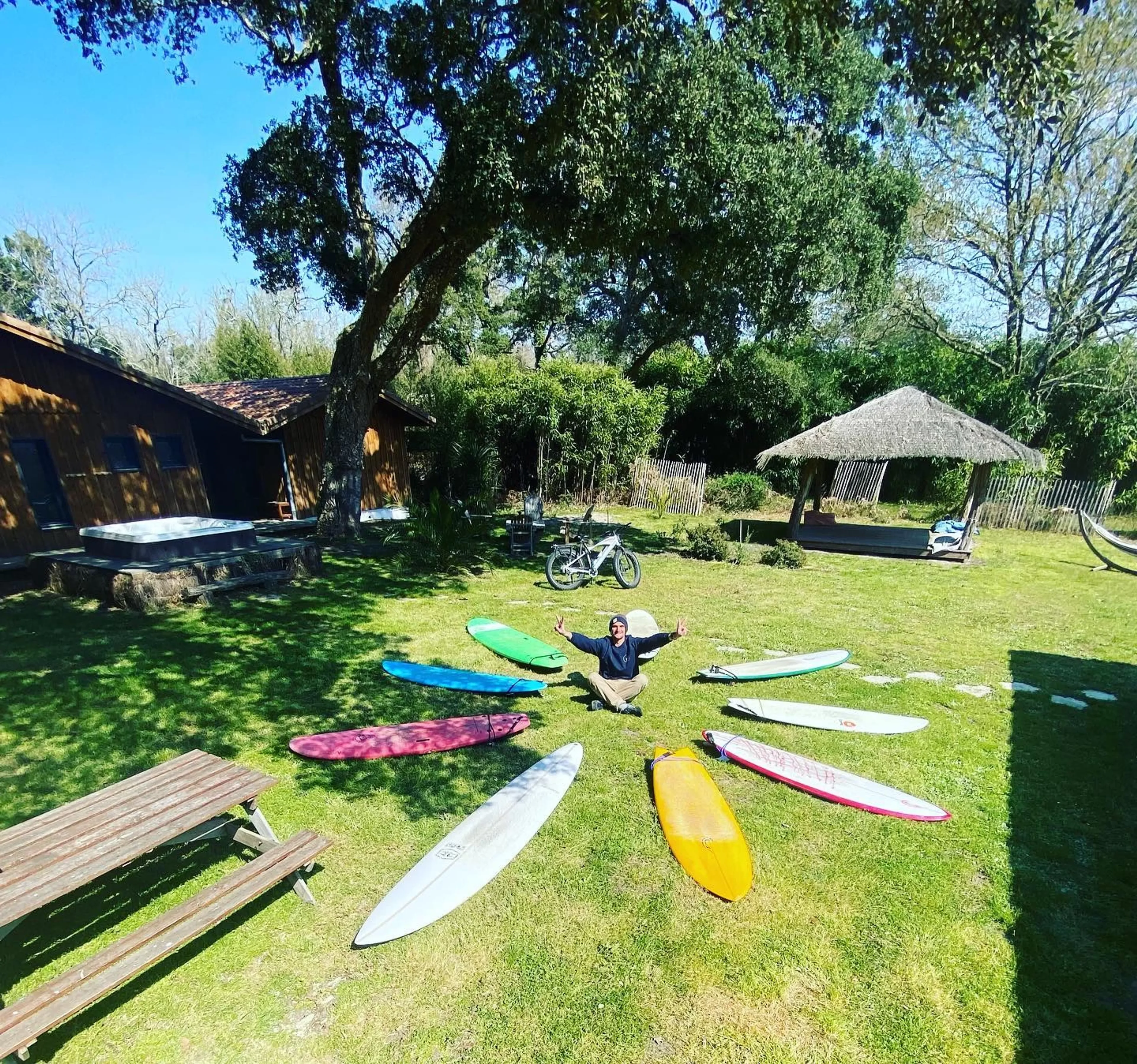 Surf-Klassenfahrt zwischen Pinienwäldern und Sandstränden - 4