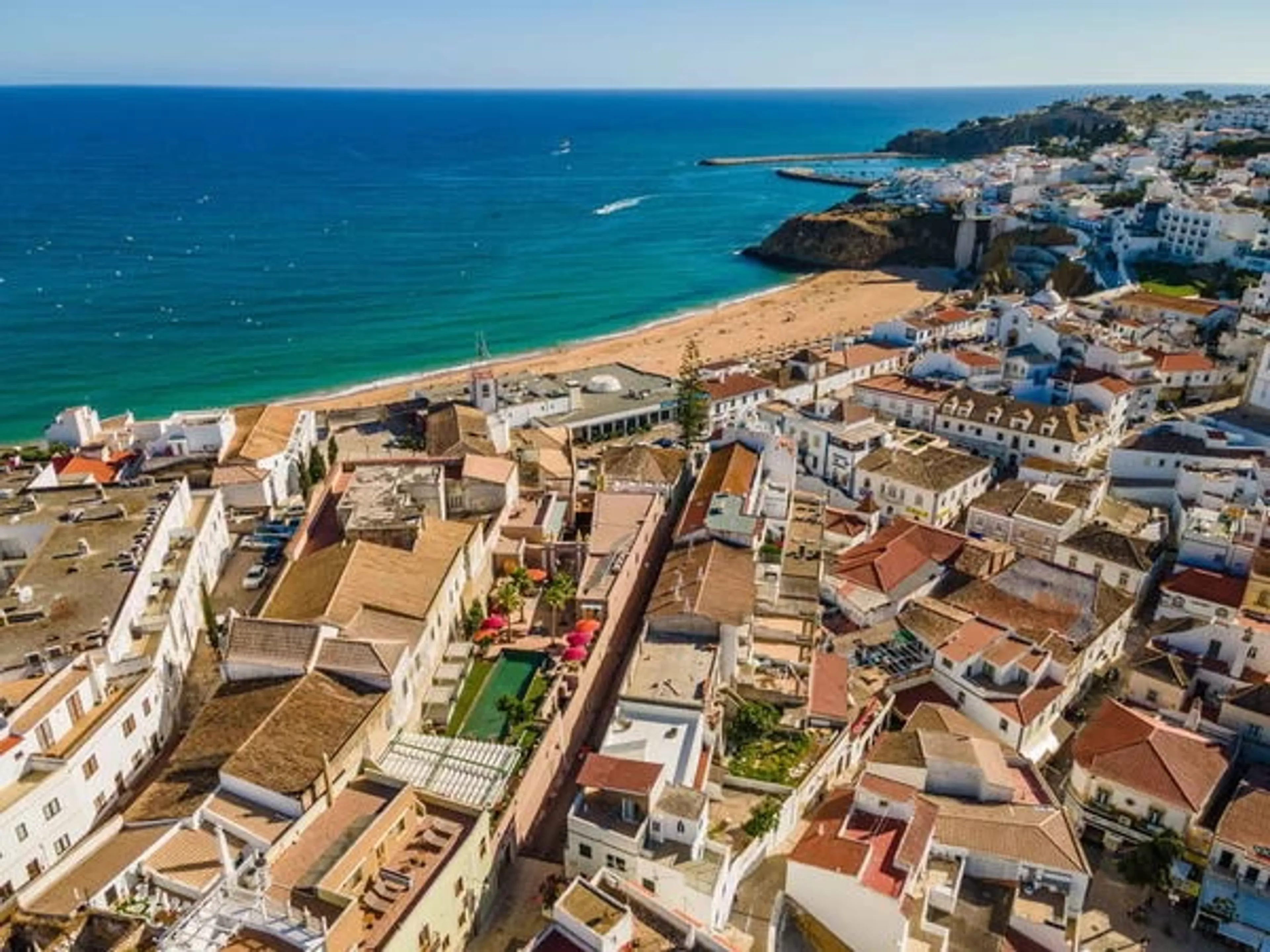 Zell-Reset in Portugal: Fasten-Imitation, Yoga & Biohacking - 4