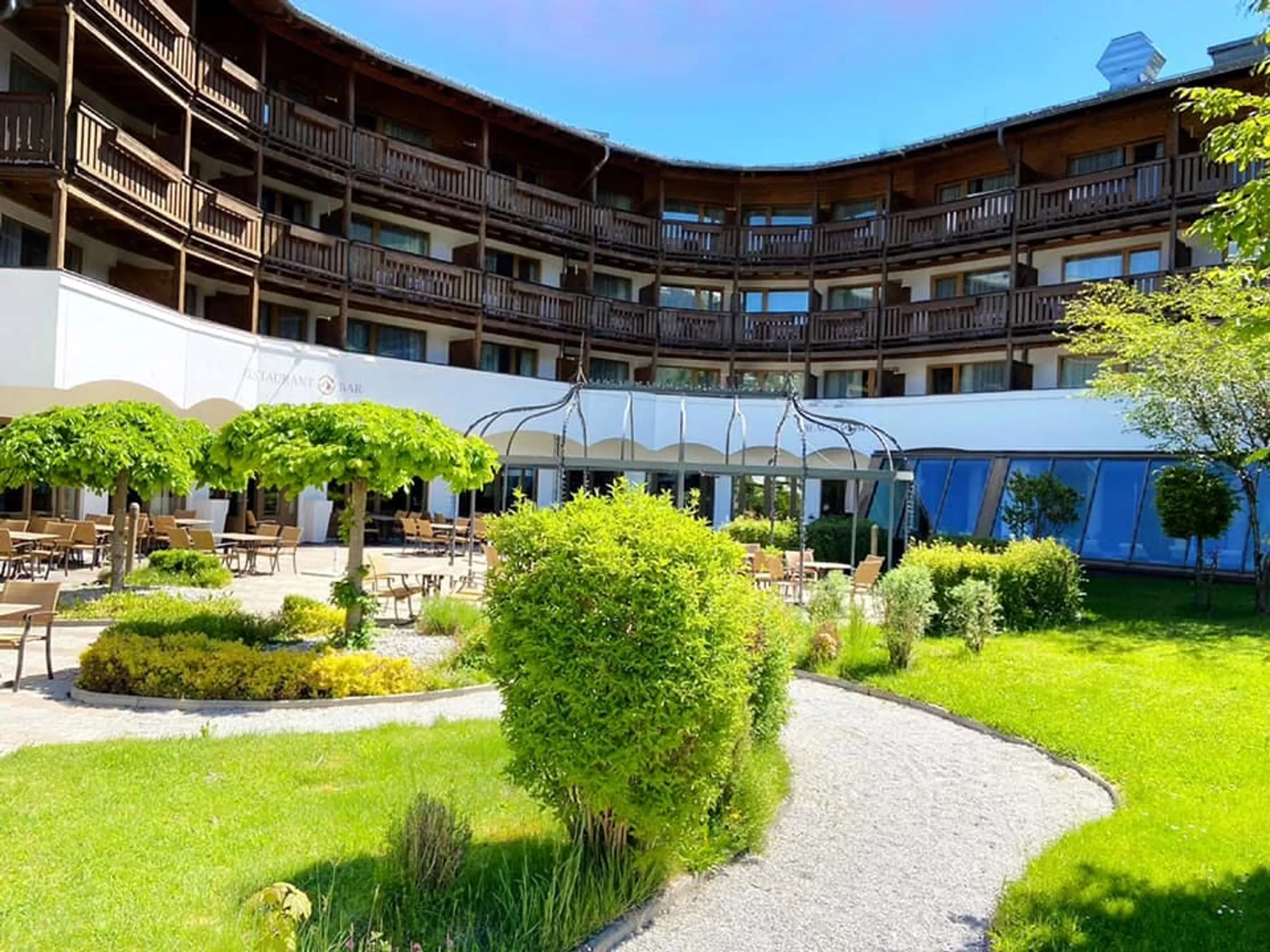 Frühlingserwachen in den Alpen: Yoga Flow & Grow Retreat - 2