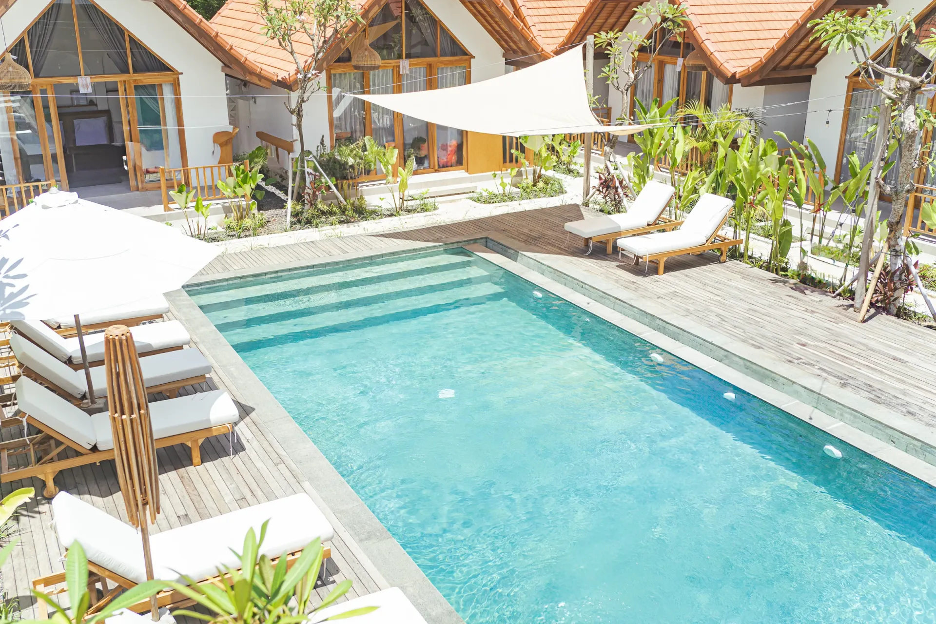 Umgeben von den besten Wellen Balis: Surf-Guiding in Padang Padang - 3