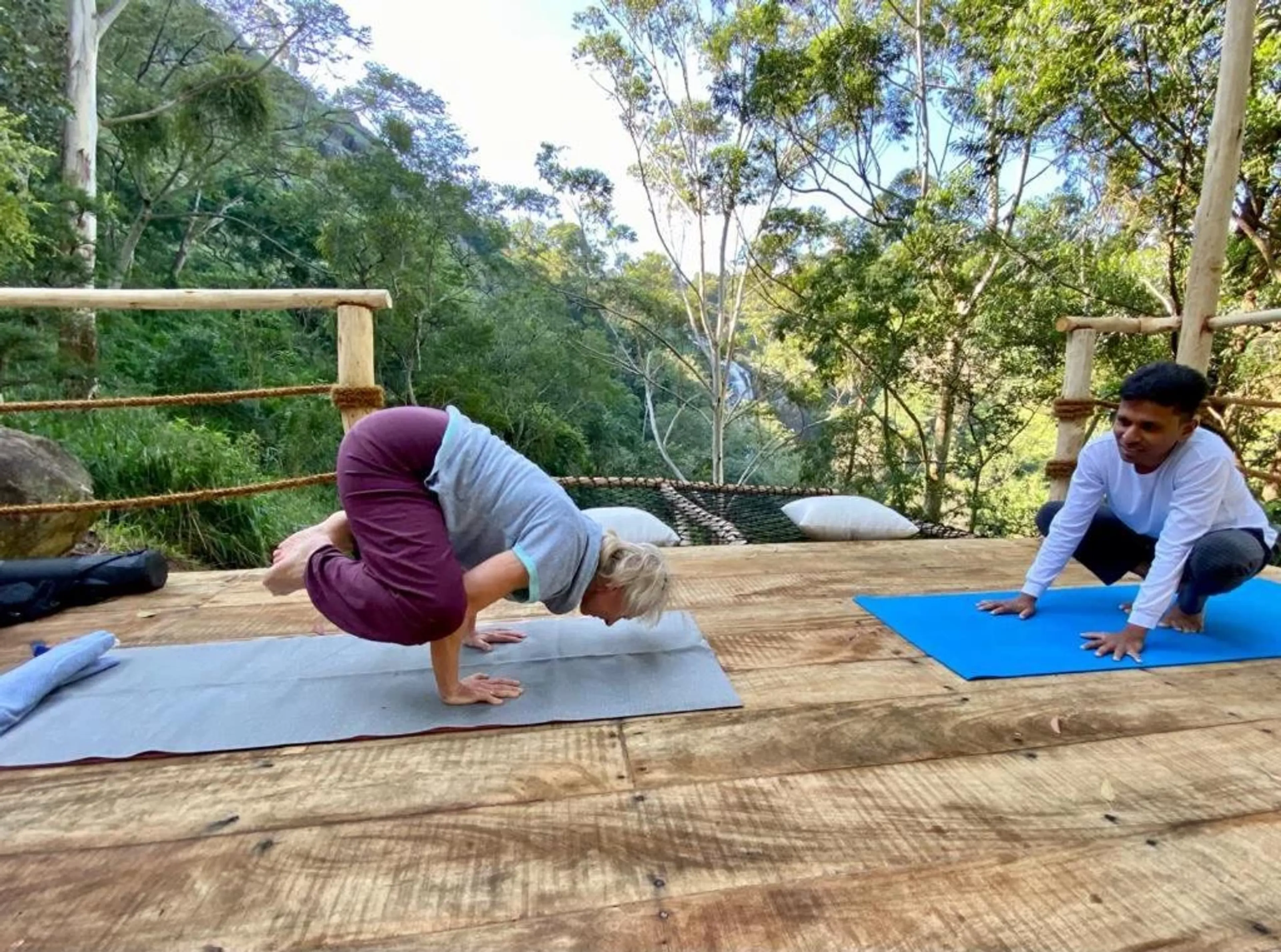 Gemeinsam entspannen zwischen Wasserfällen, Yoga und Kultur - 4