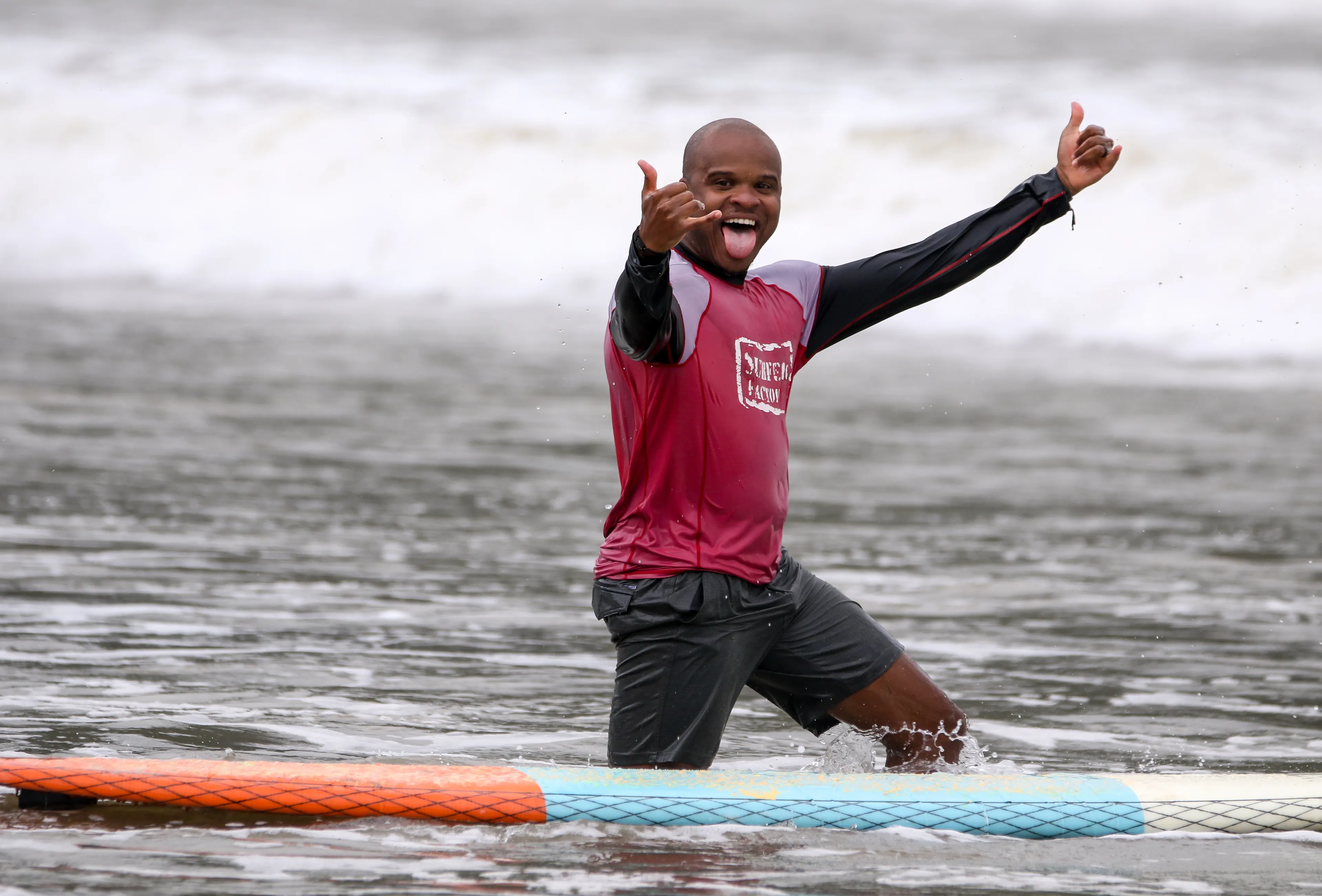 Sun & Surf in Jacó: Lebendige Surfkultur und pures Surfvergnügen! - 5