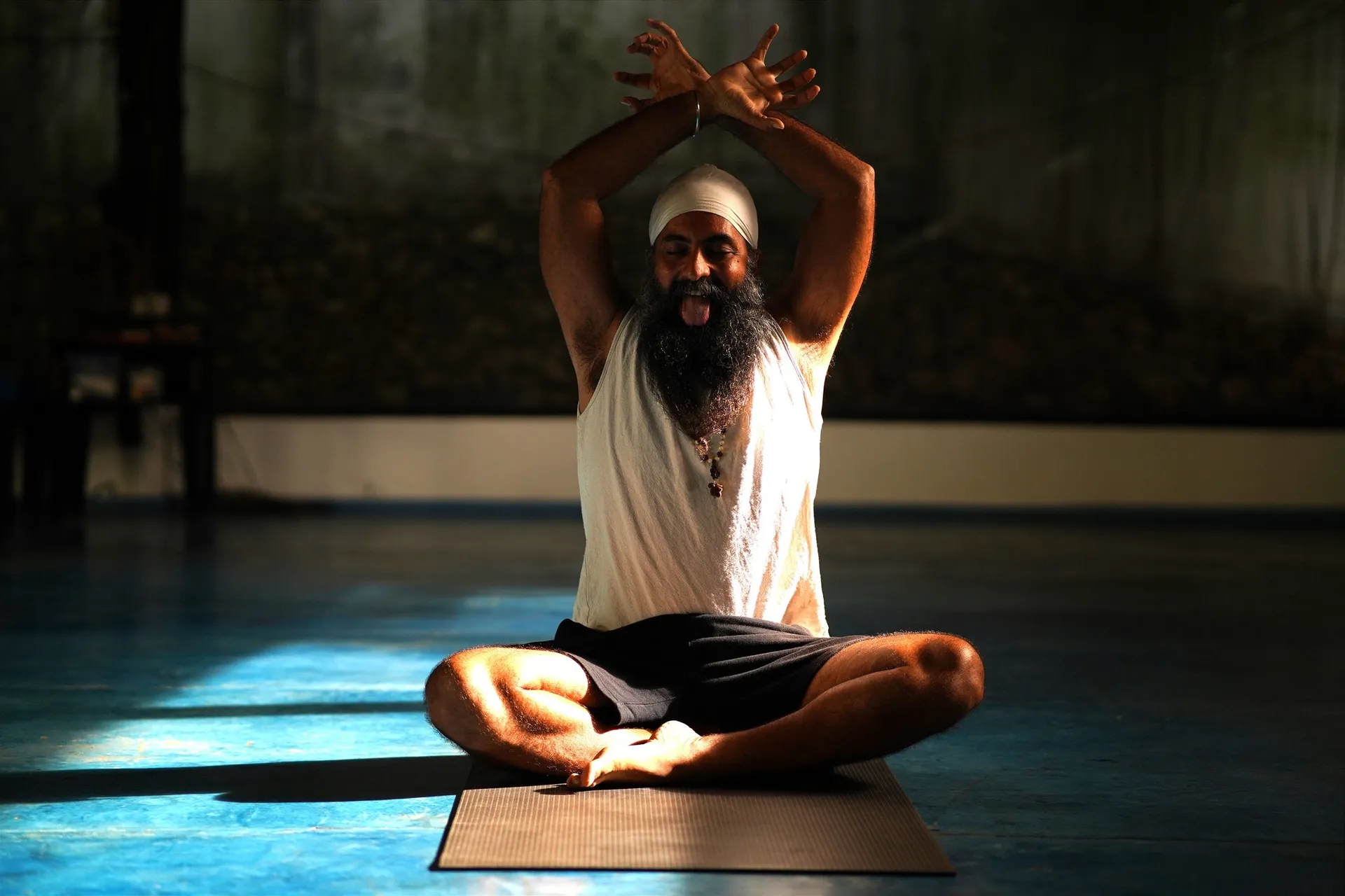 Kundalini Yoga Teacher Training (50 Stunden): Entfalte dein Selbst! - 4
