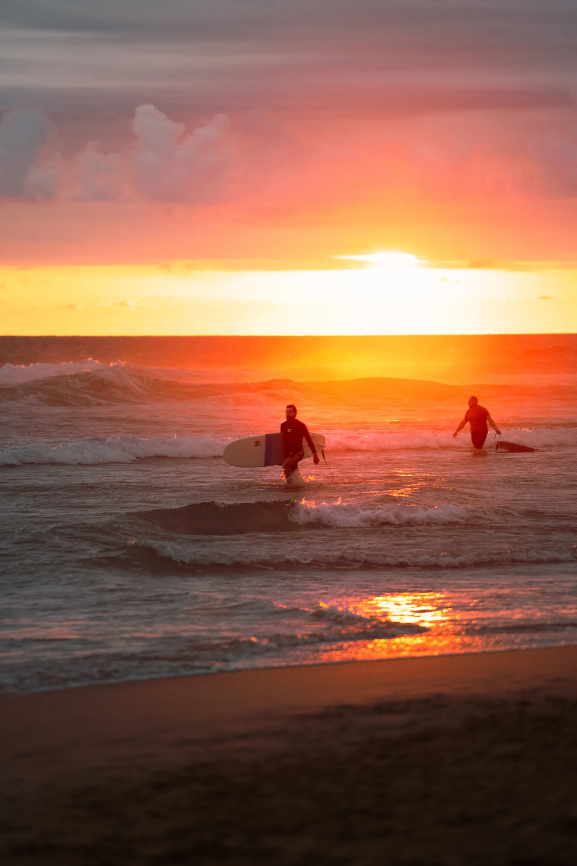 Surf & Yoga in Ahangama: Dein Paradies auf Sri Lanka