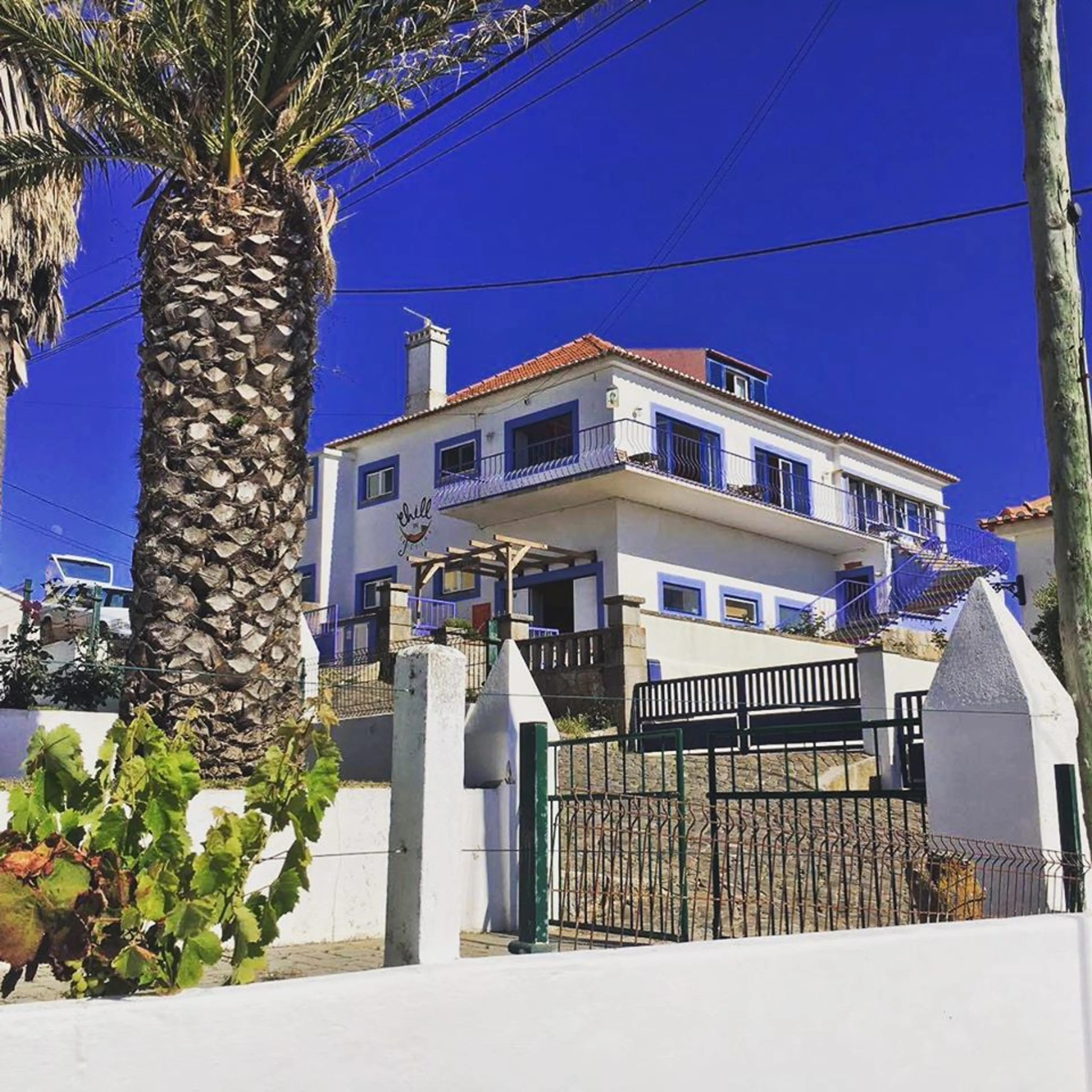 Chill in Surfhaus mit Blick auf's Meer im Surfer-Paradies Ericeira - 4