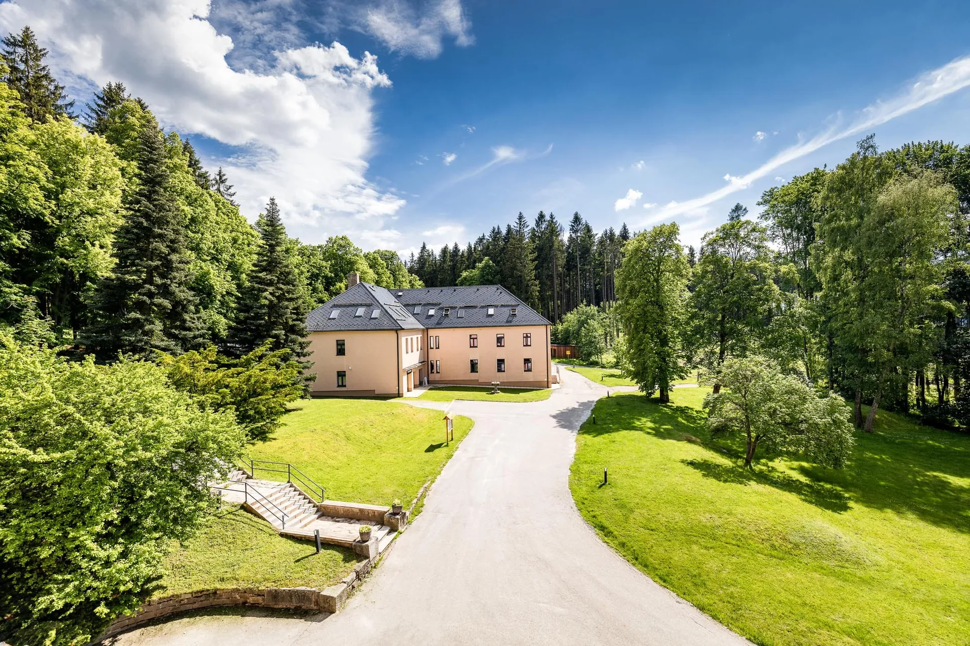 Wellness, Yoga und authentisches Ayurveda inmitten der Natur - 3