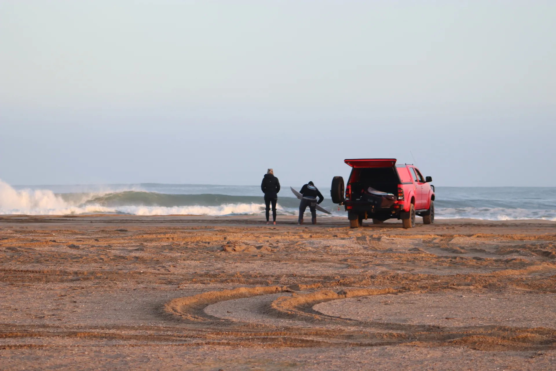 Surfen an der Skeleton Coast: Beste Wellen, Natur und Abenteuer - 5