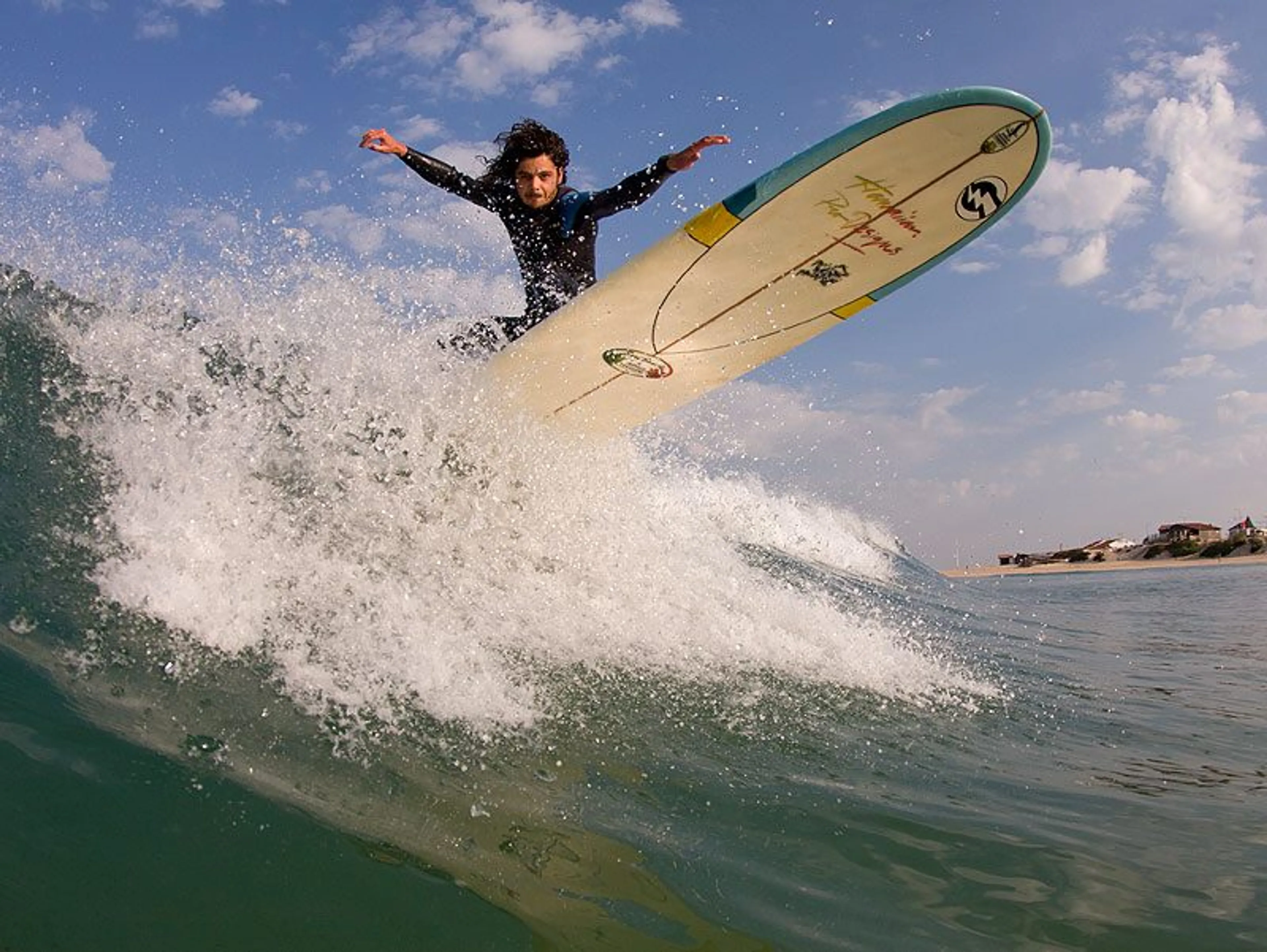 Surf-Guiding rund um Santa Cruz: Leere Line-Ups und perfekte Wellen - 3