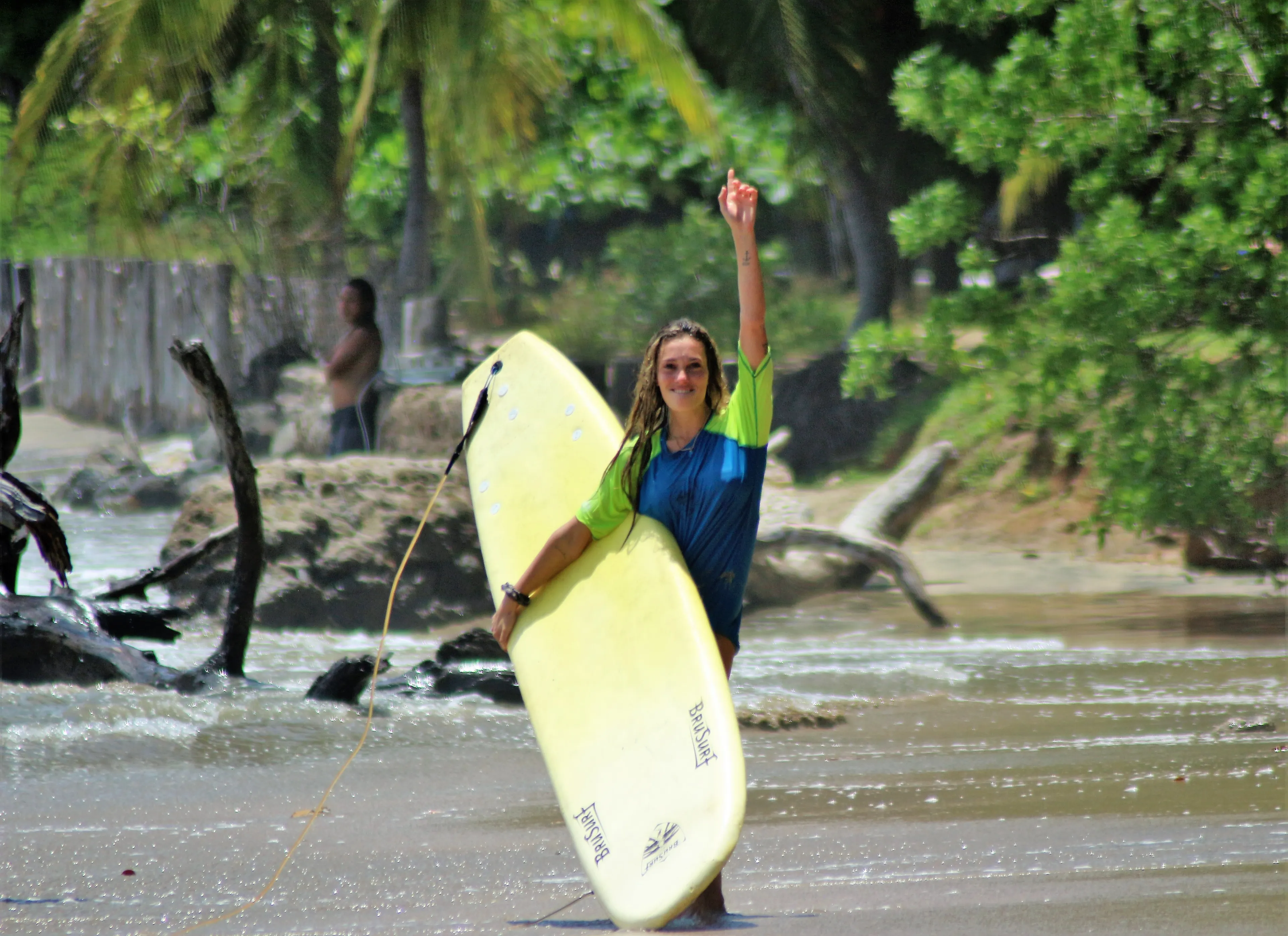 Surfcamp mit Hostel-Vibes im Surfer-Hotspot Tamarindo