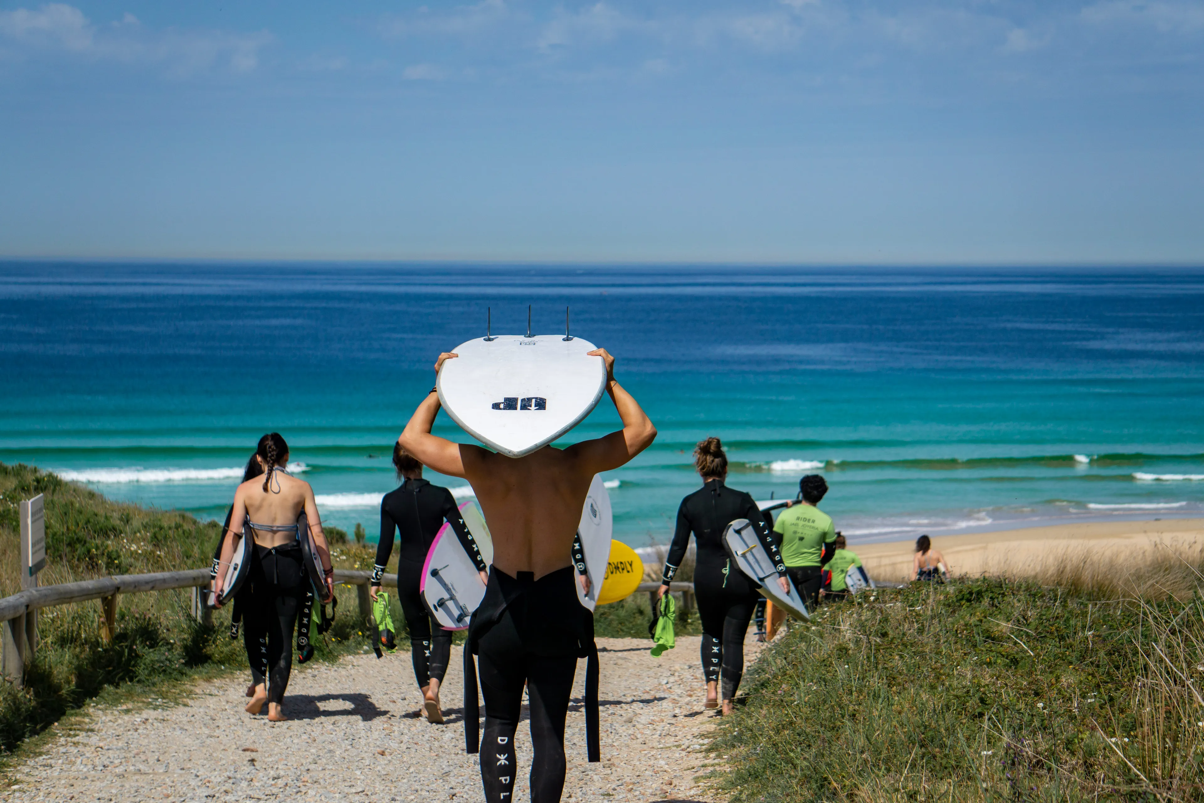 Surfcamp in Galizien: Surfen, Spaß & Natur im Mittelpunkt! - 1