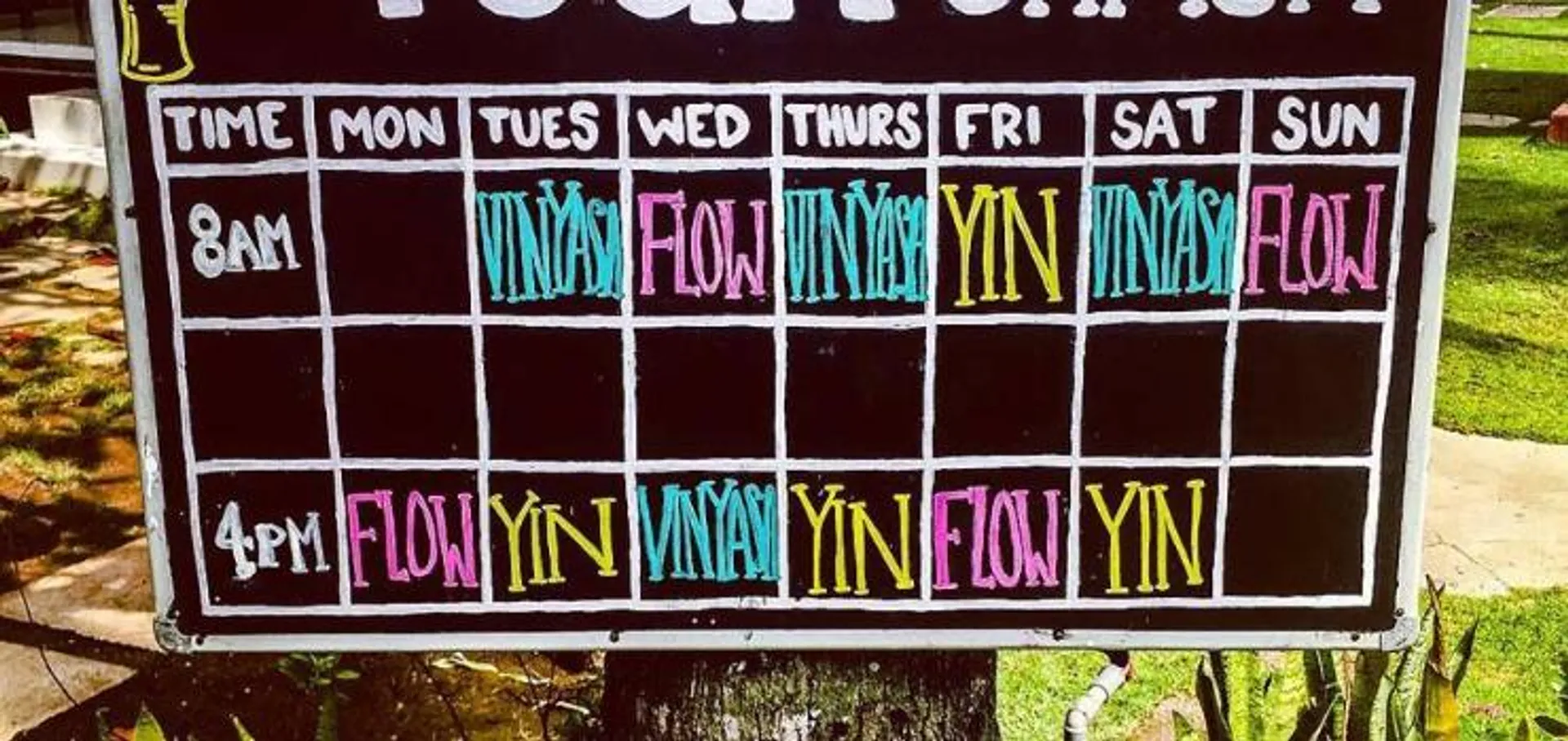 Surf-Guiding auf Nusa Lembongan: Yoga & Barrels - 4