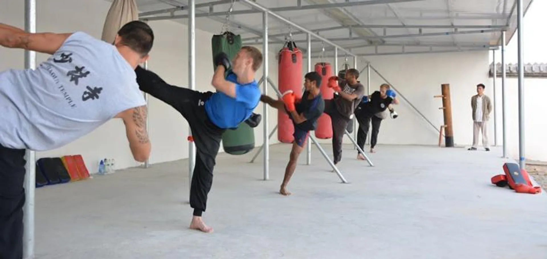 Traditionelle Shaolin Kung Fu Akademie in den Bergen Chinas - 3