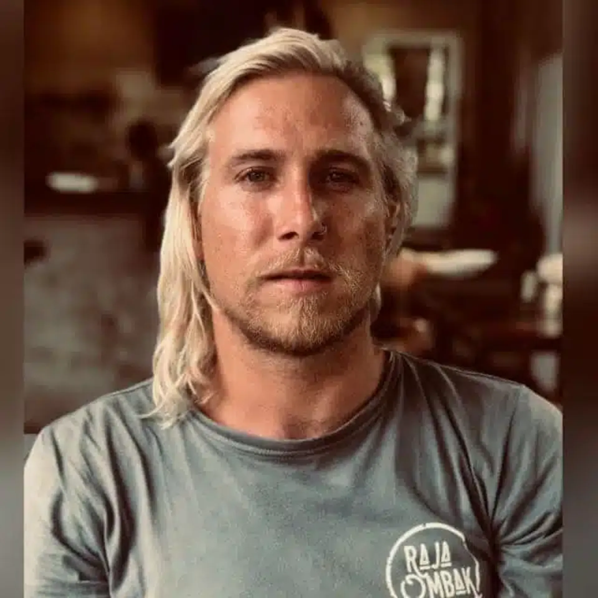 Cari Surf Camp