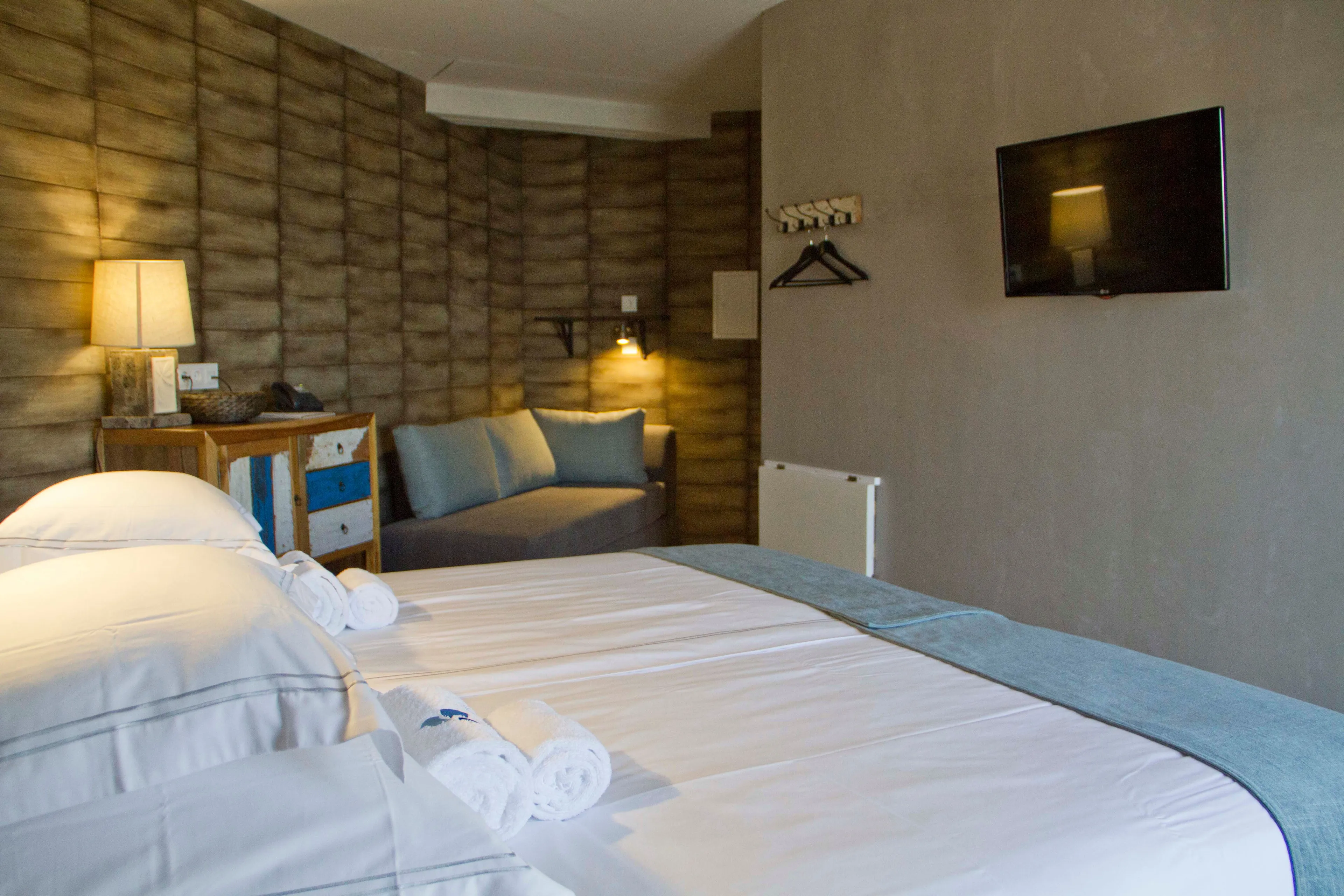 Doppelzimmer mit Sofa - 3