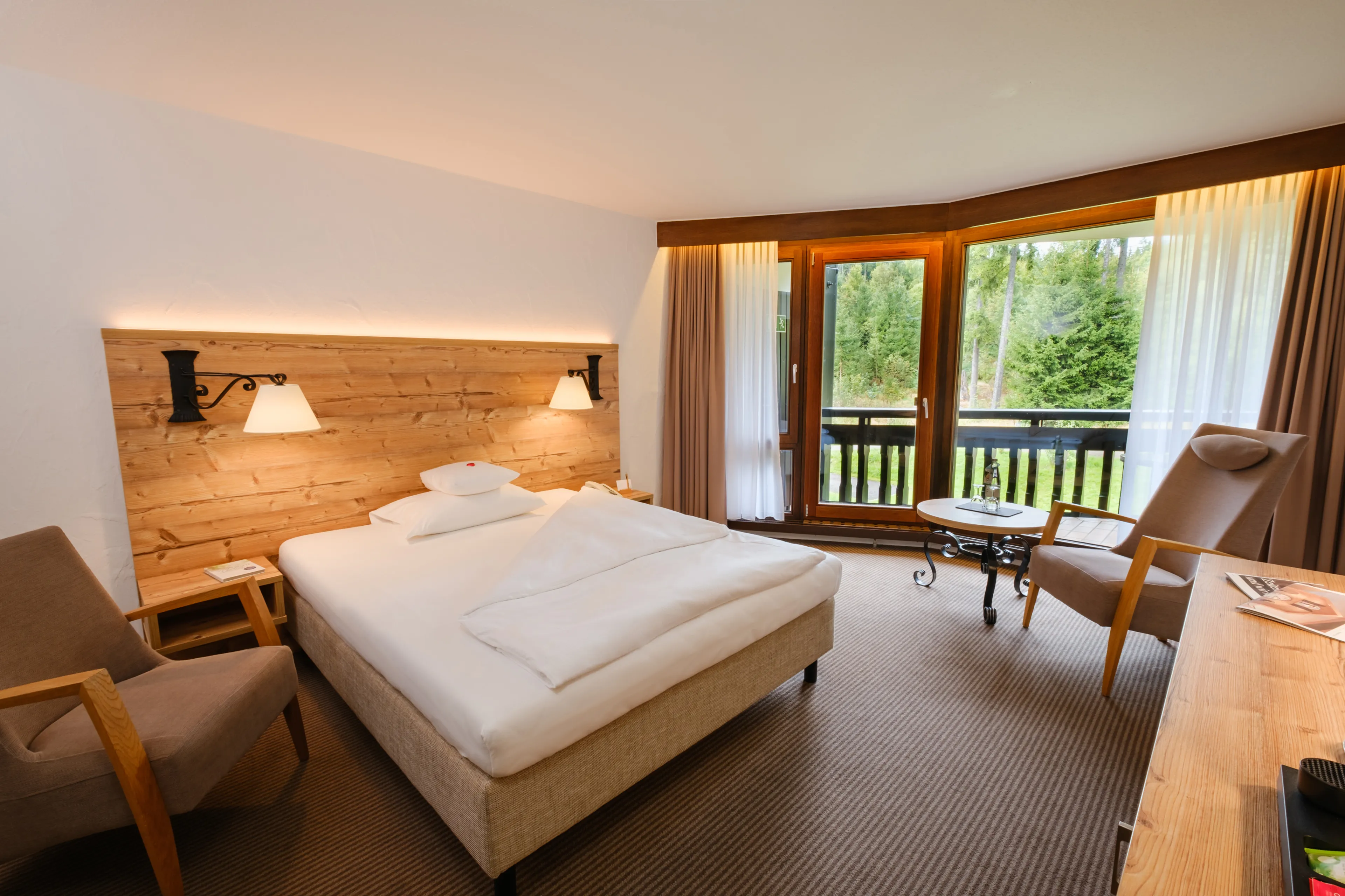 Queensize-Zimmer Klassik Waldseite - 1