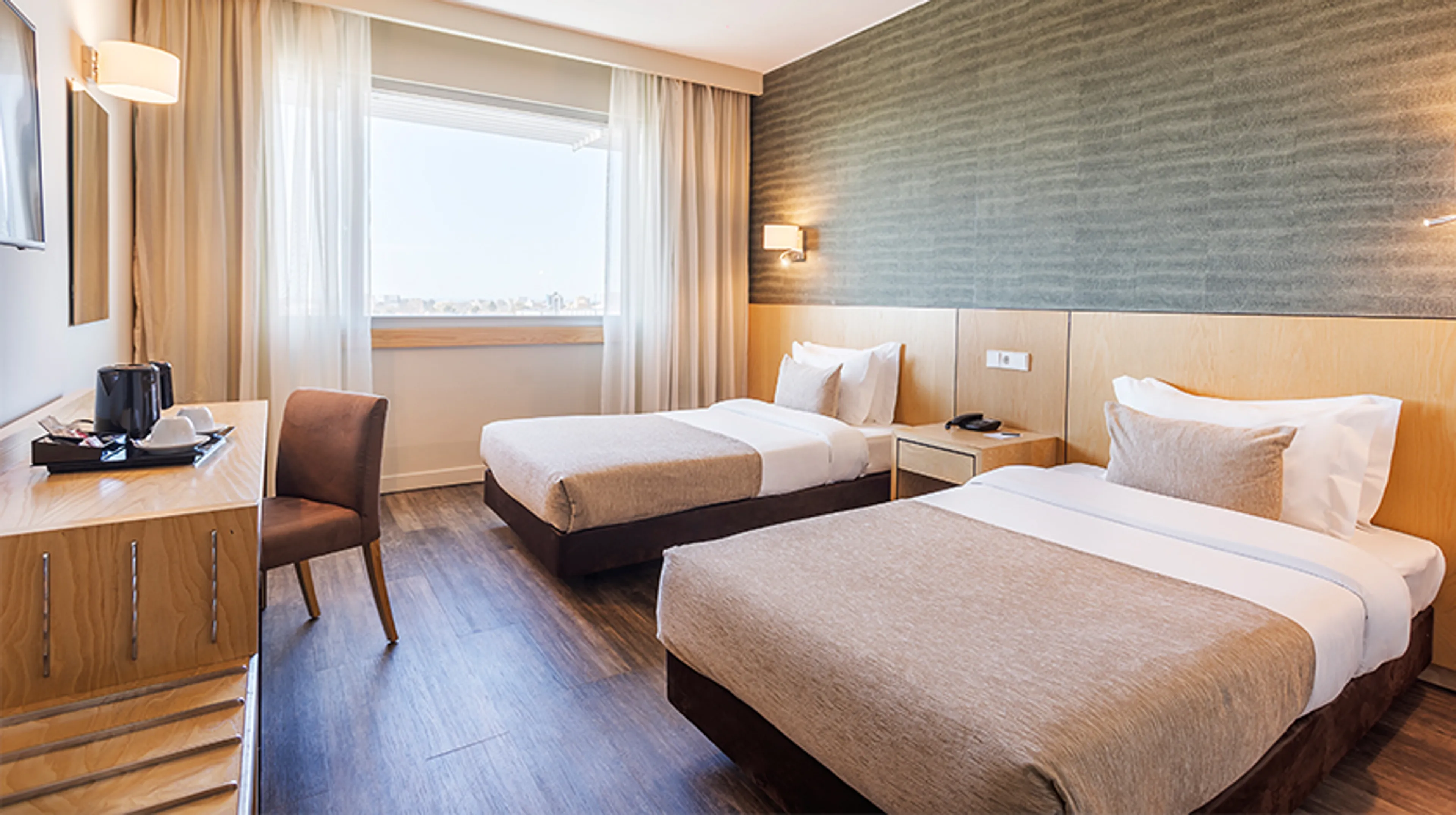 Privates Zimmer im 4-Sterne-Hotel - 1