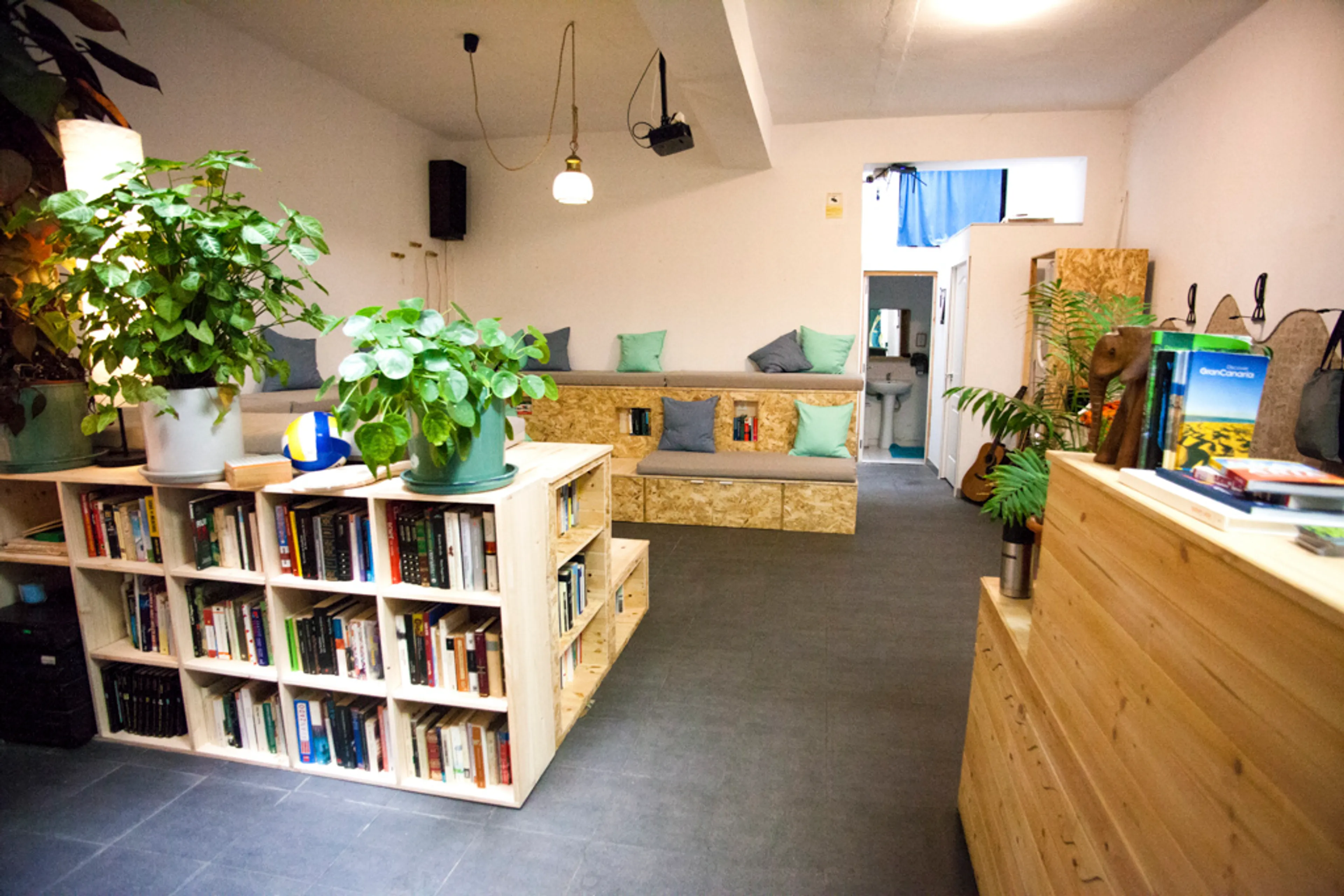 Schlafsaal Hostel - 10