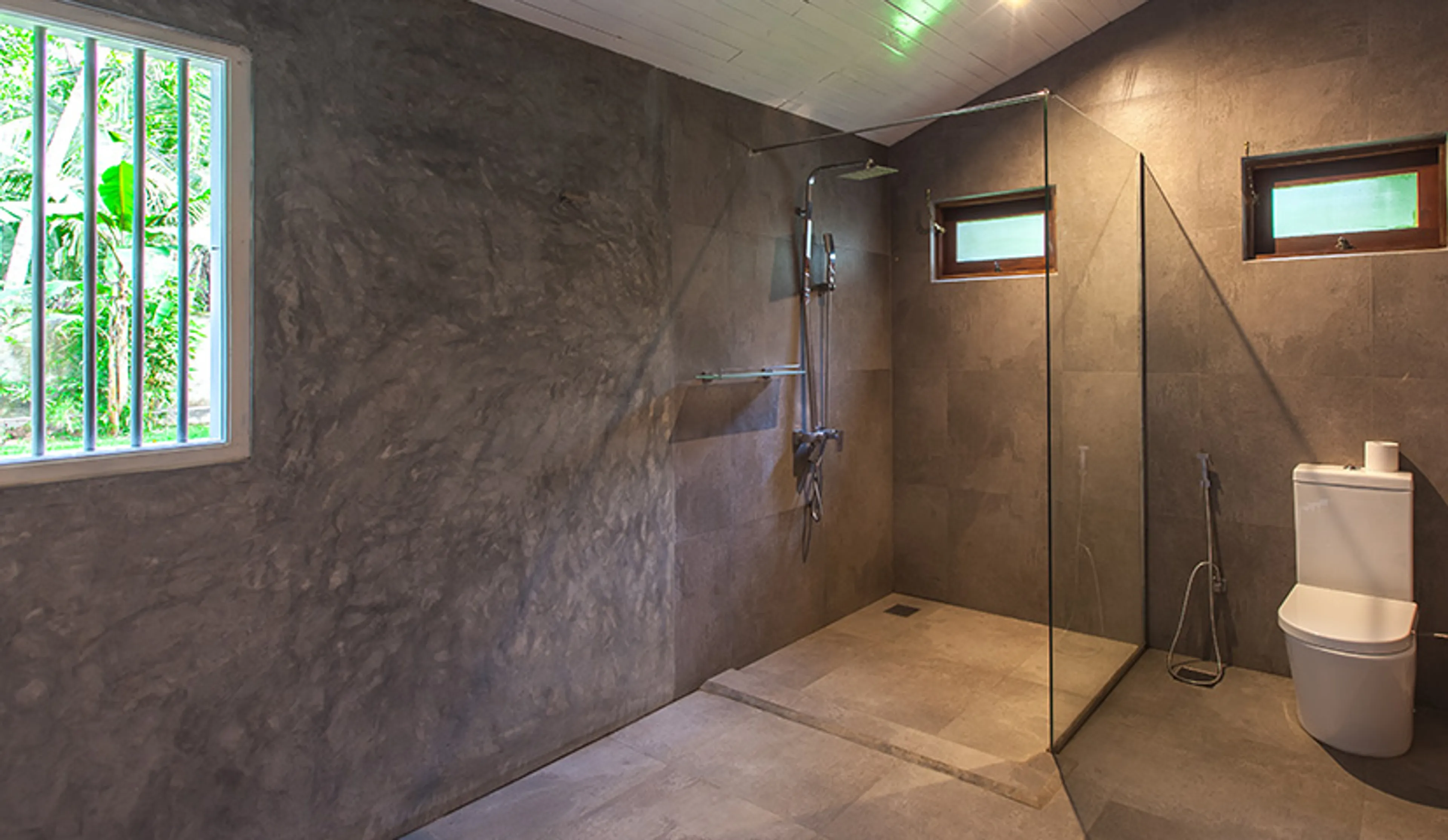 Deluxe-Suite - 4