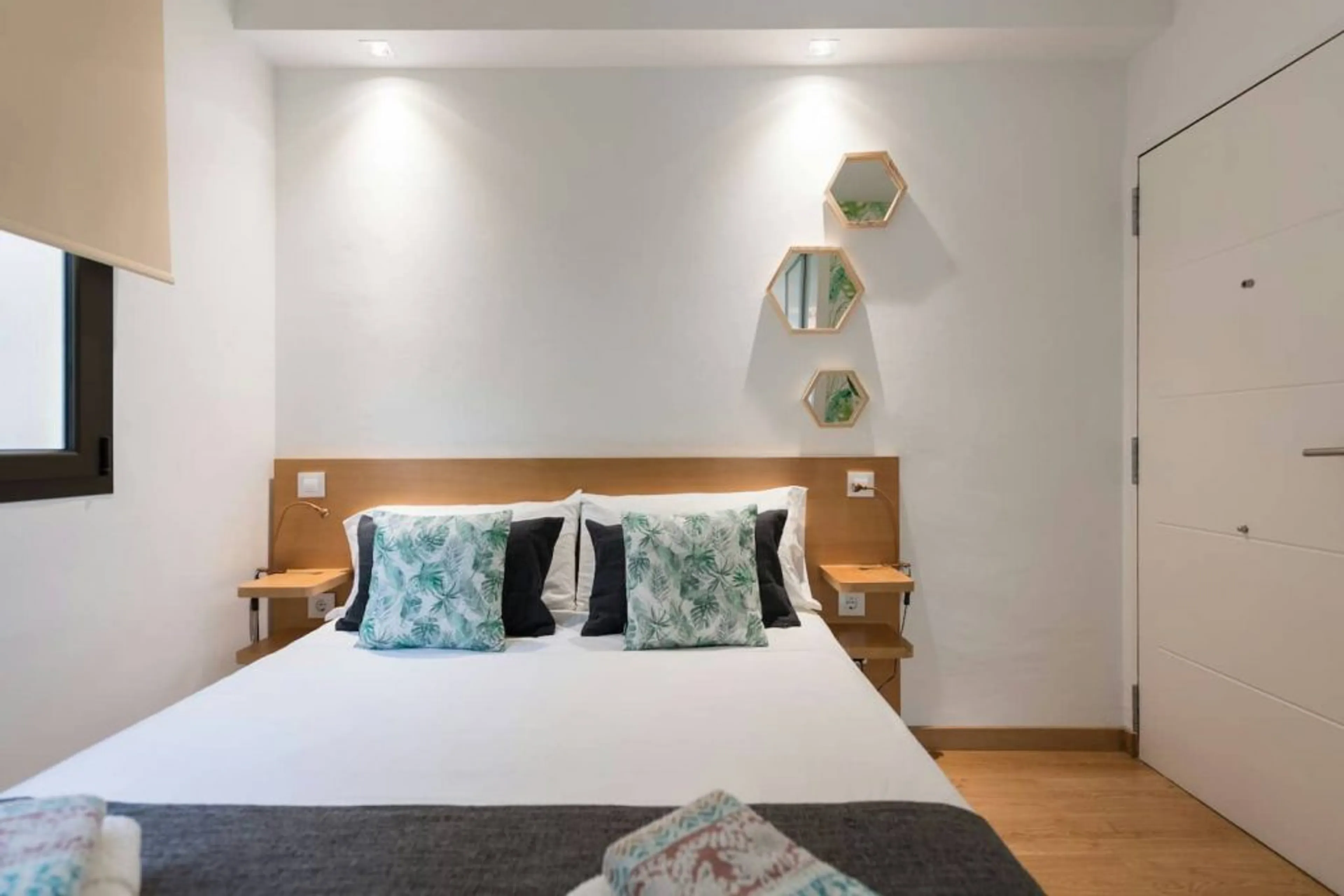 Apartment - 12