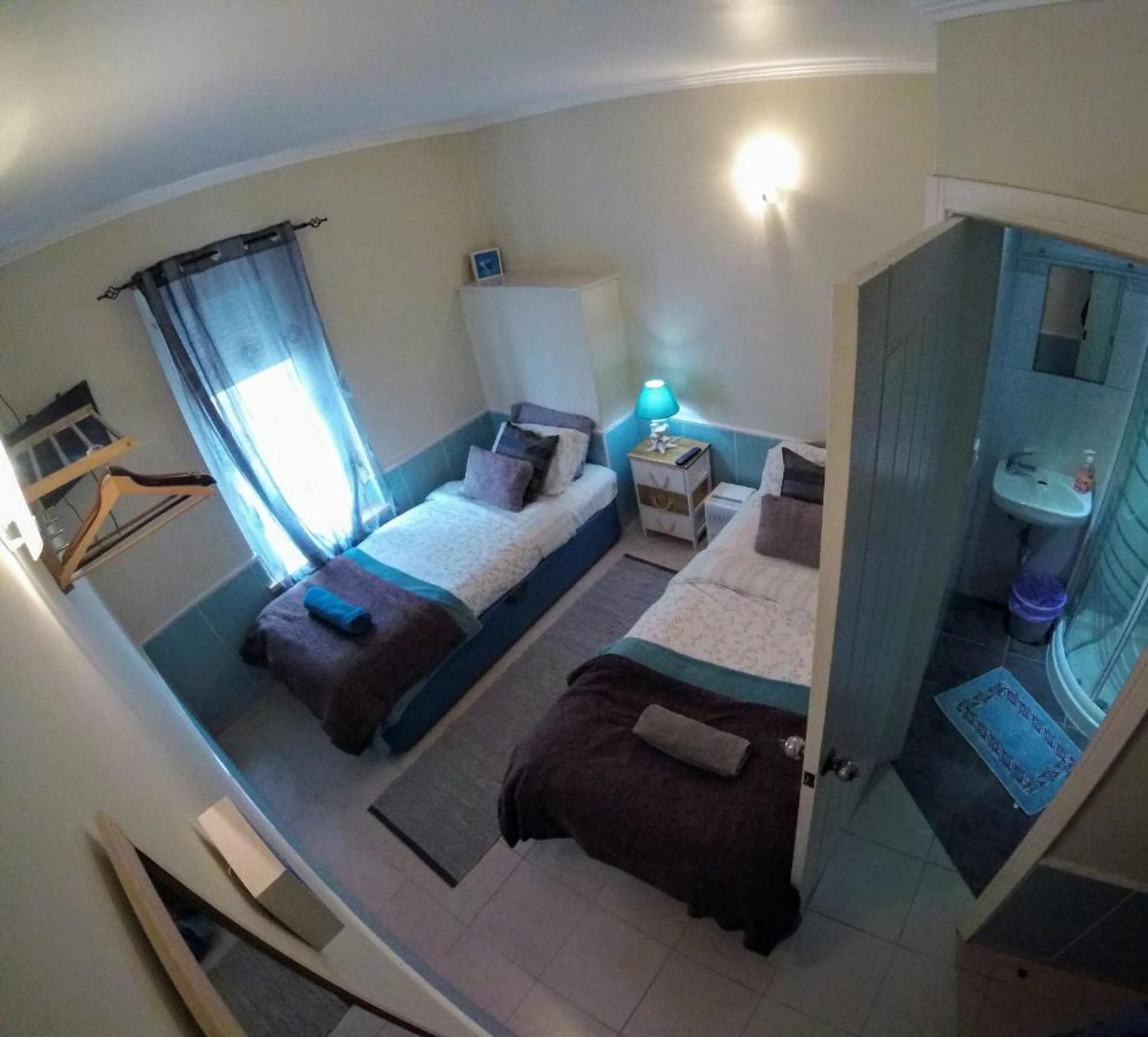 Zweibettzimmer mit privatem Bad - 4