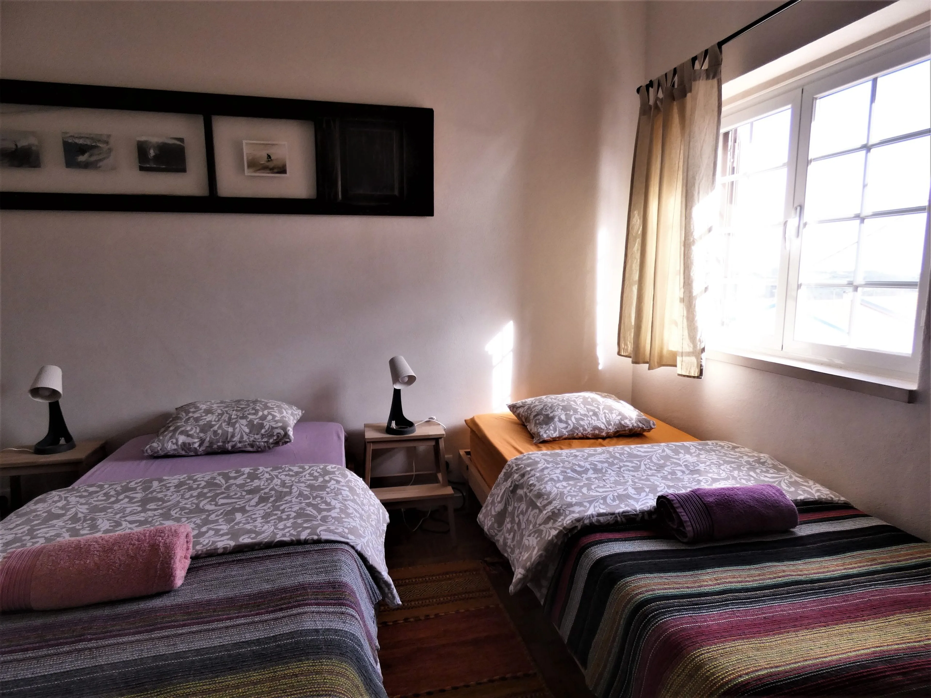 Privates Zimmer im pinken Haus - 1