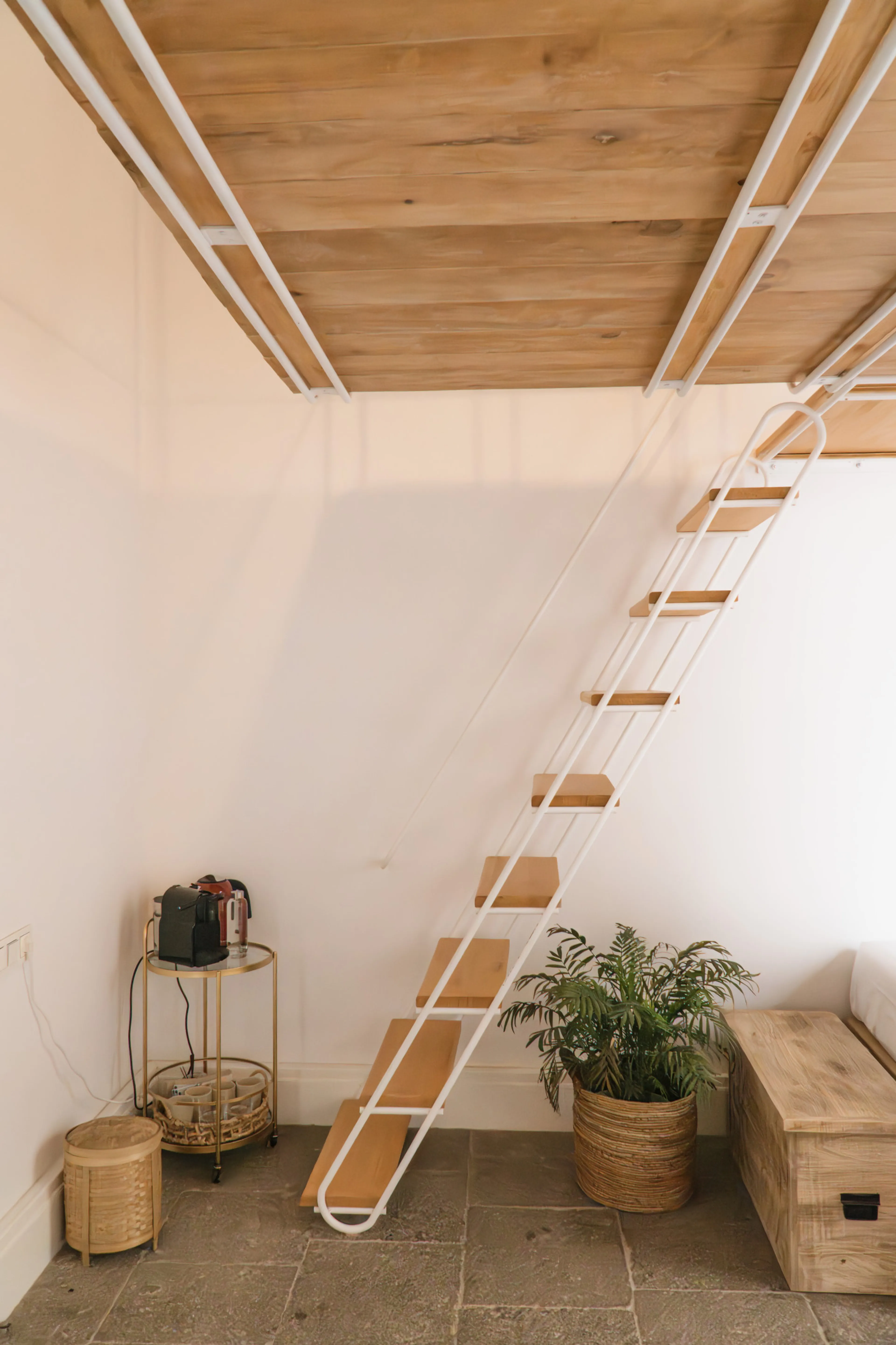 Friends Room - 5
