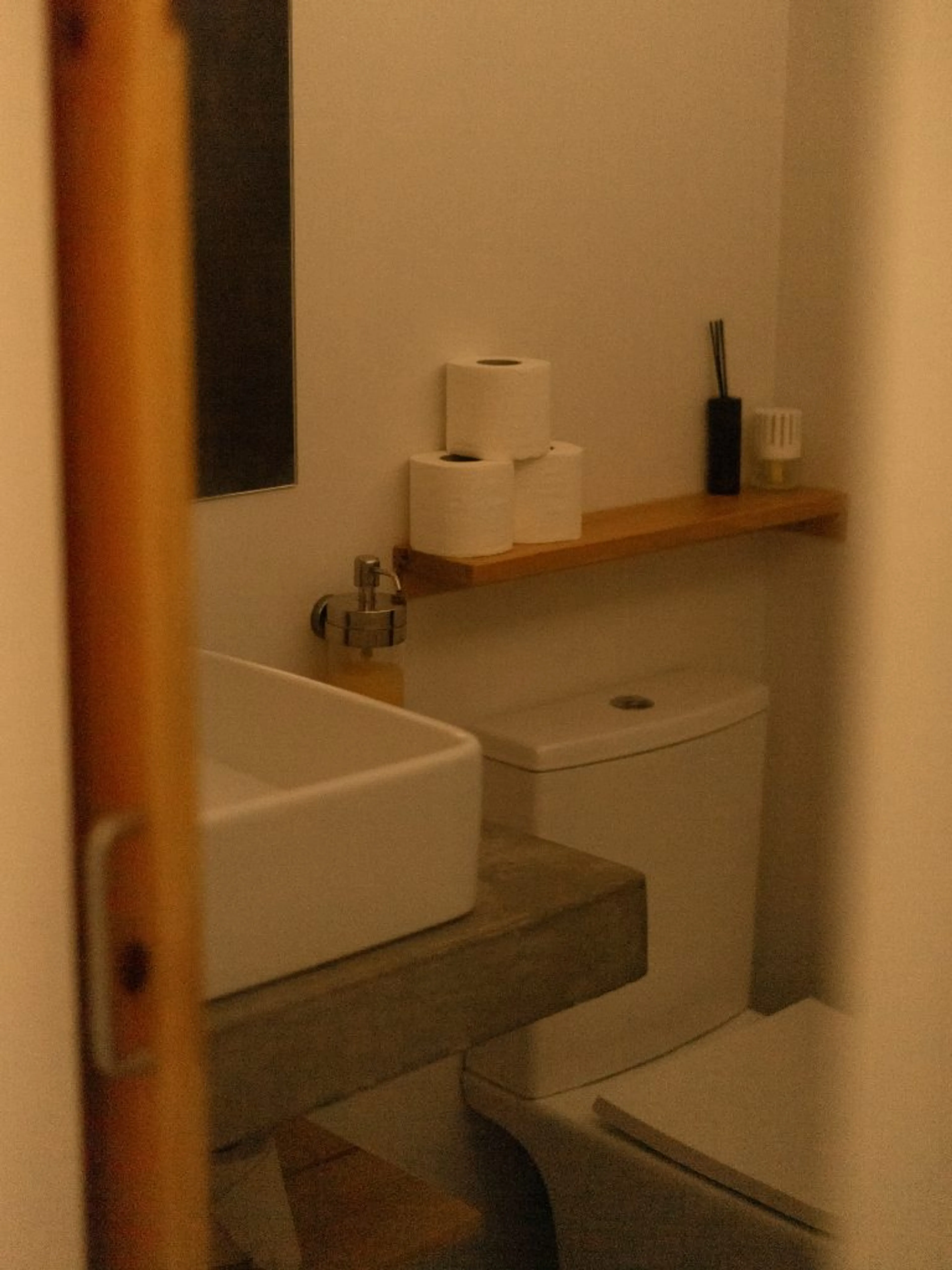 Doppel- oder Zweibettzimmer mit eigenem Bad - 3