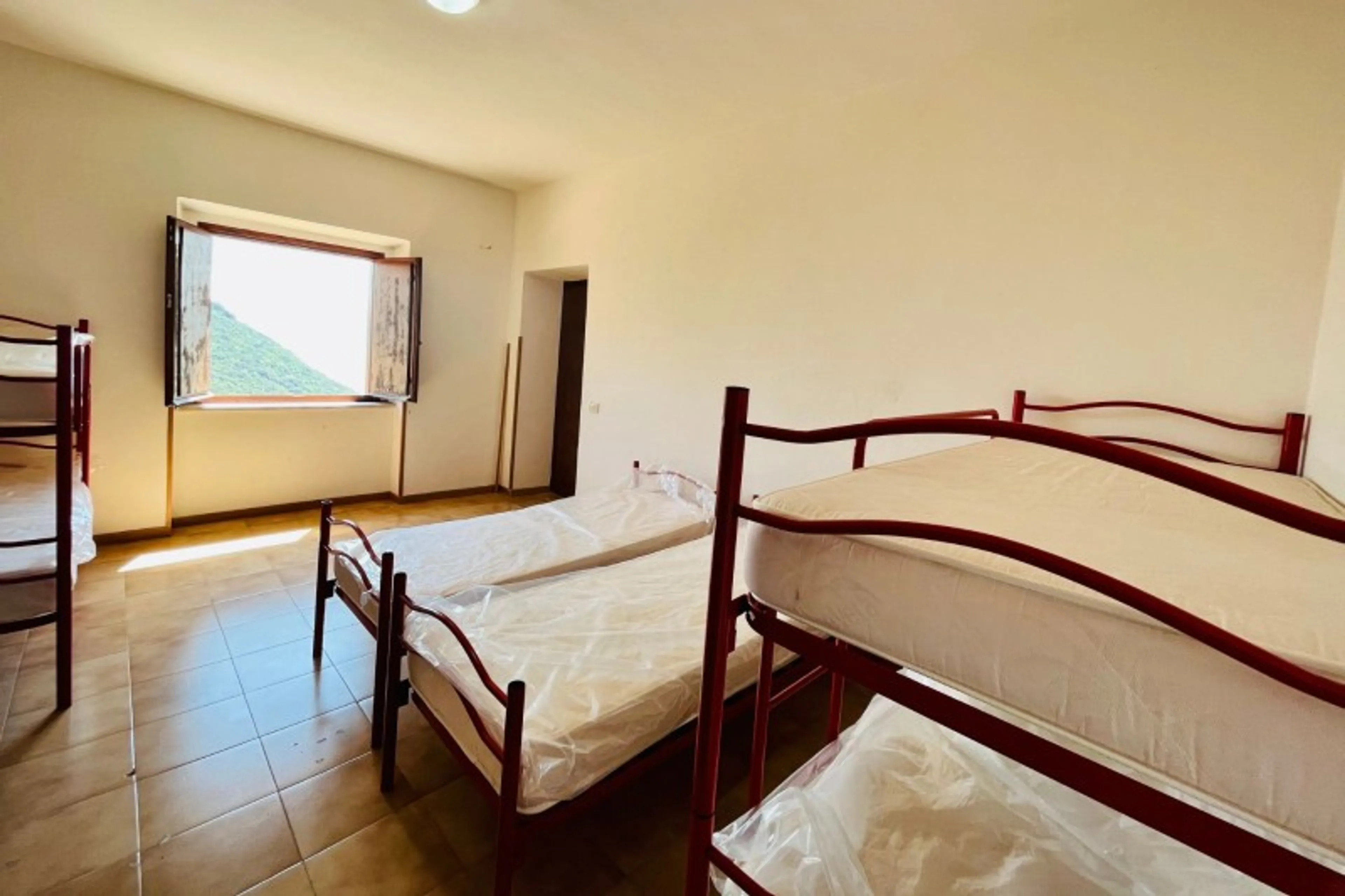 Schlafsaal (Rifugio) - 3