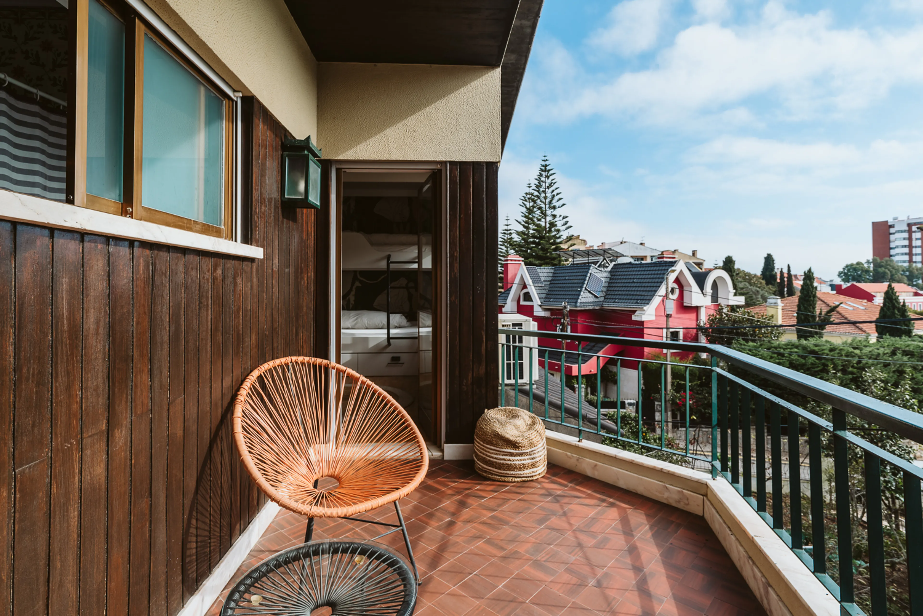 Mehrbettzimmer für Frauen mit Bad und Balkon in separater Villa - 2