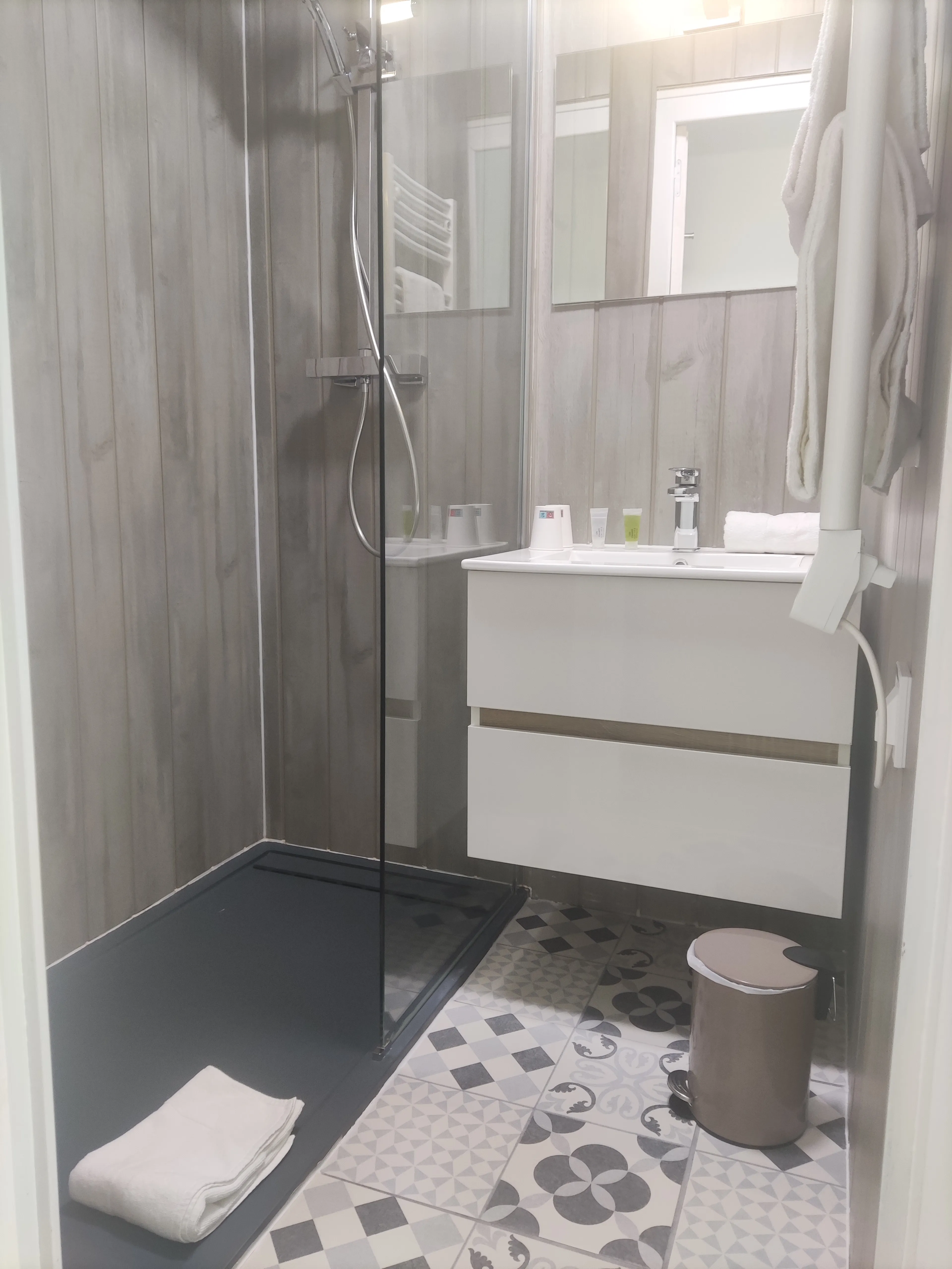 Doppelzimmer mit französischem Bett - 4