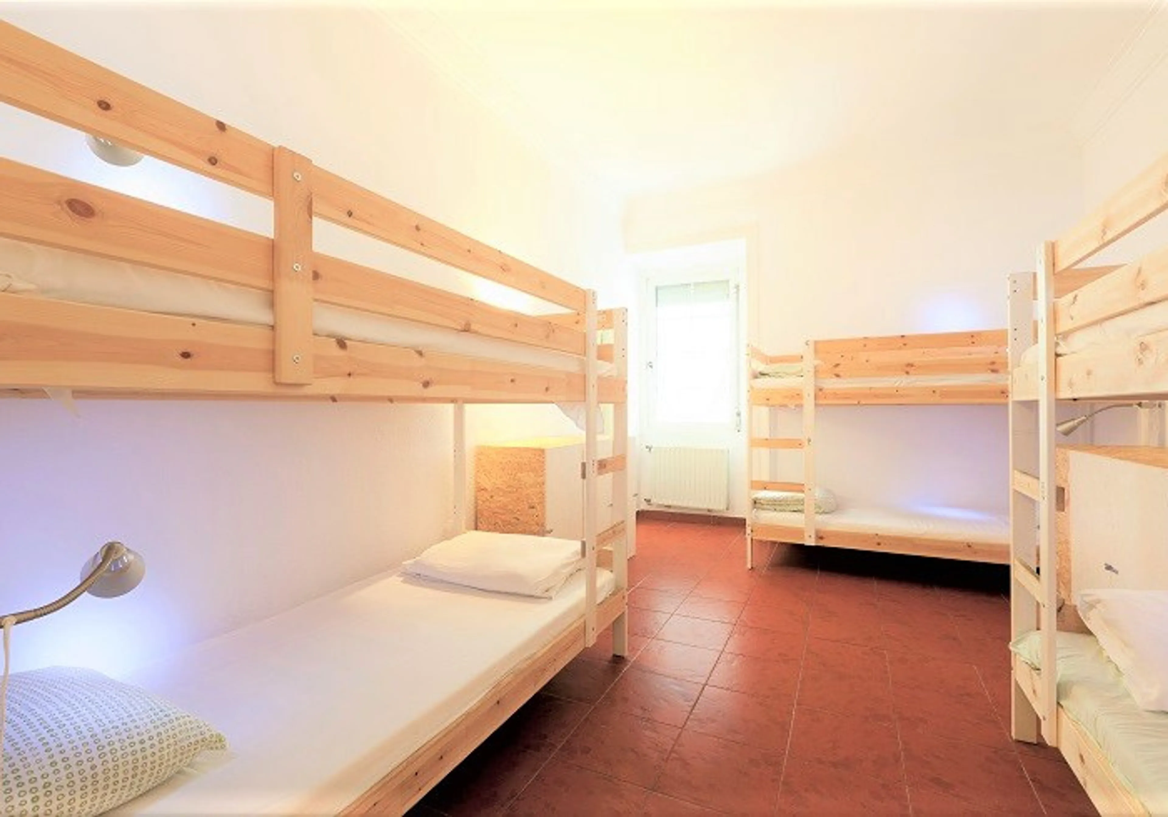 Mehrbettzimmer für sechs Personen - 1