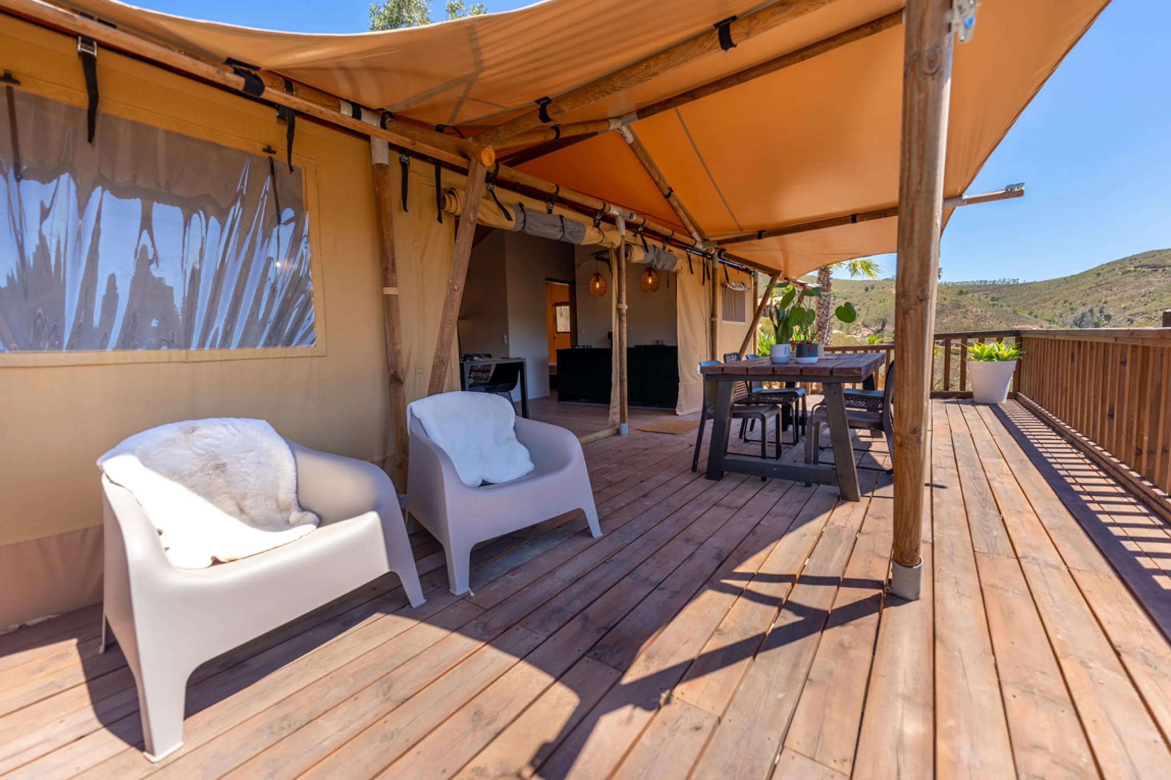Privates Lodge Zimmer mit geteiltem Badezimmer - 13