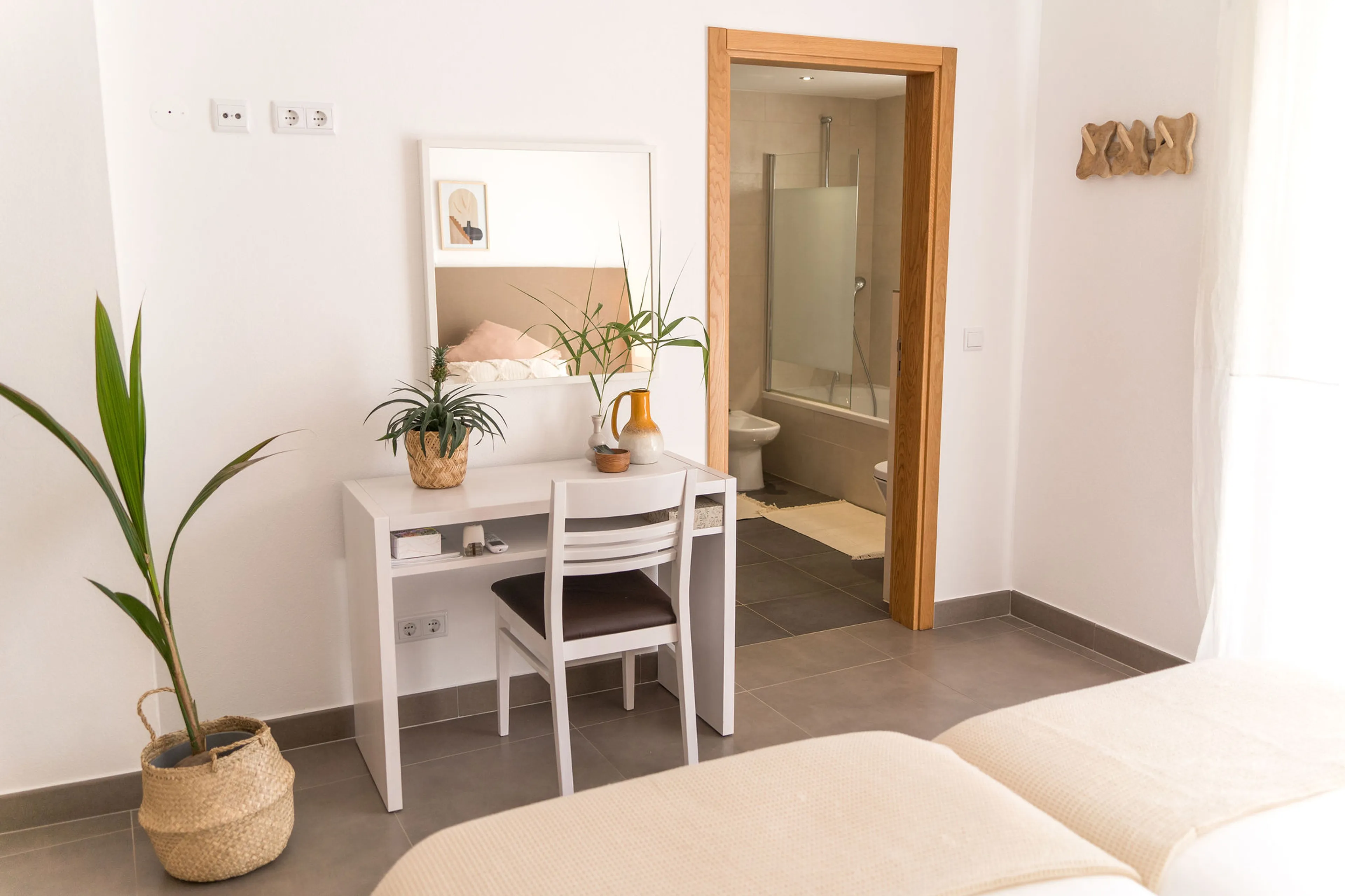 Doppelzimmer / Twin Room - 2