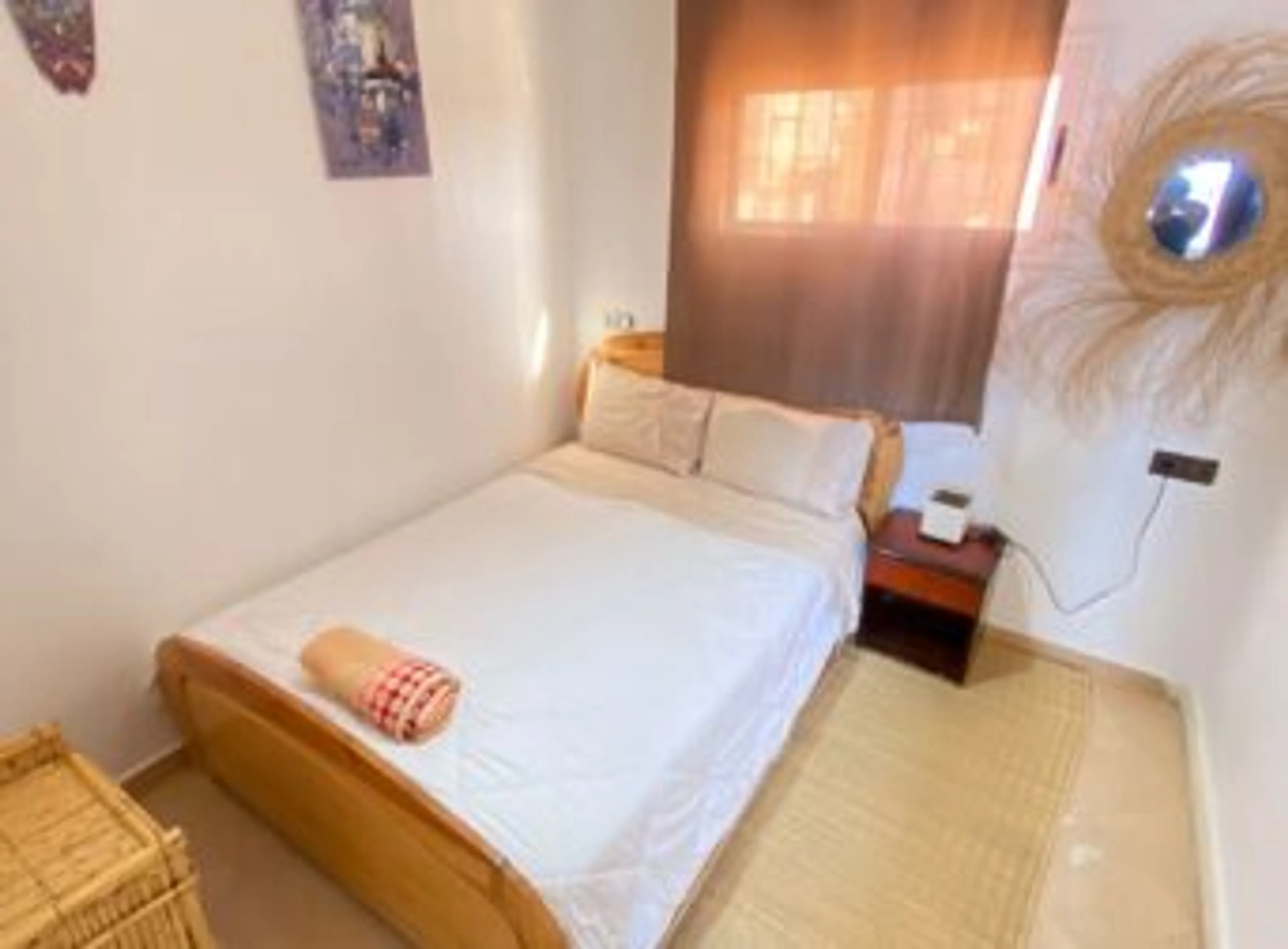 Privates Zimmer (teilweise mit Meerblick) - 5
