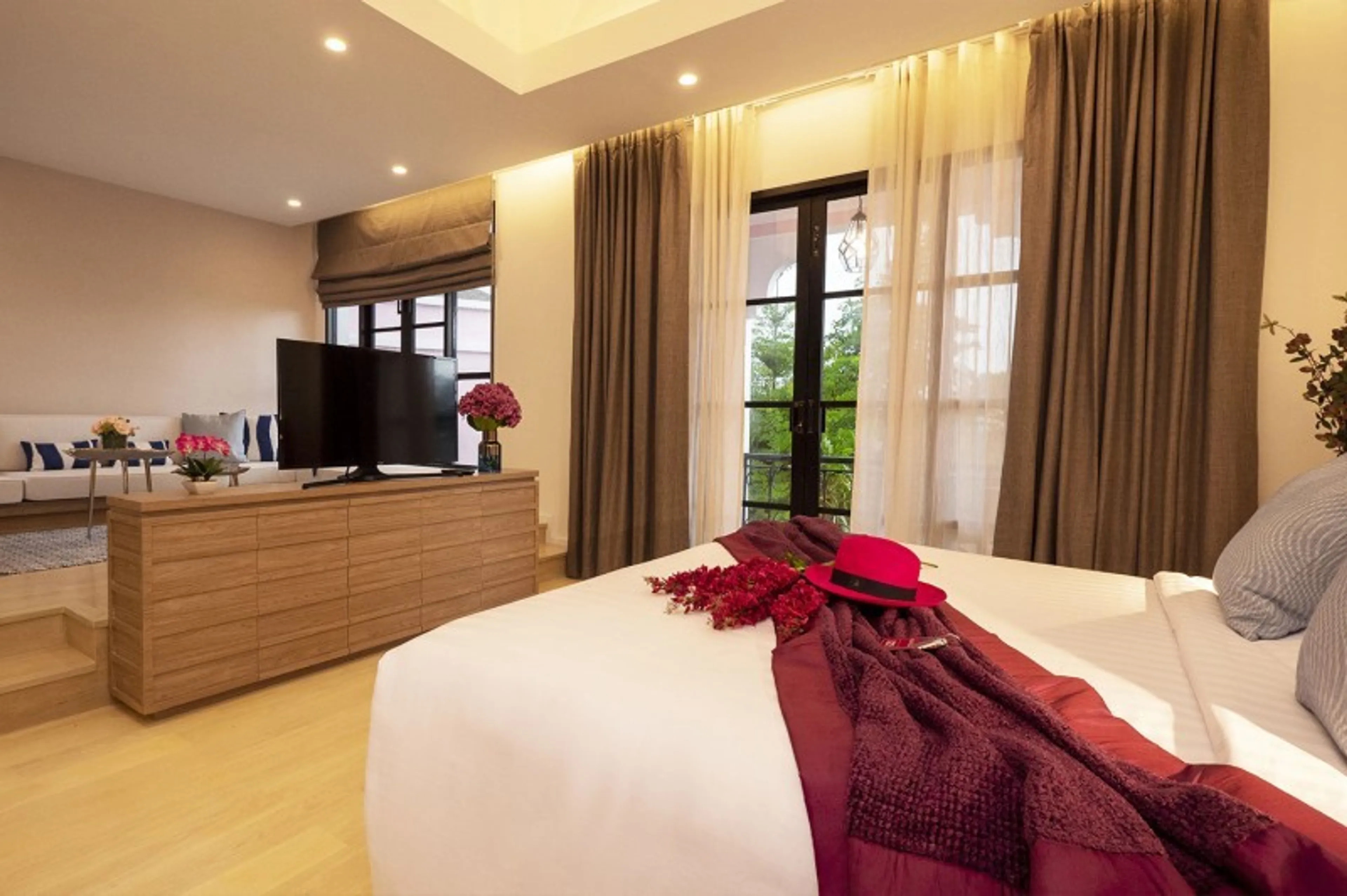 Suite - 1
