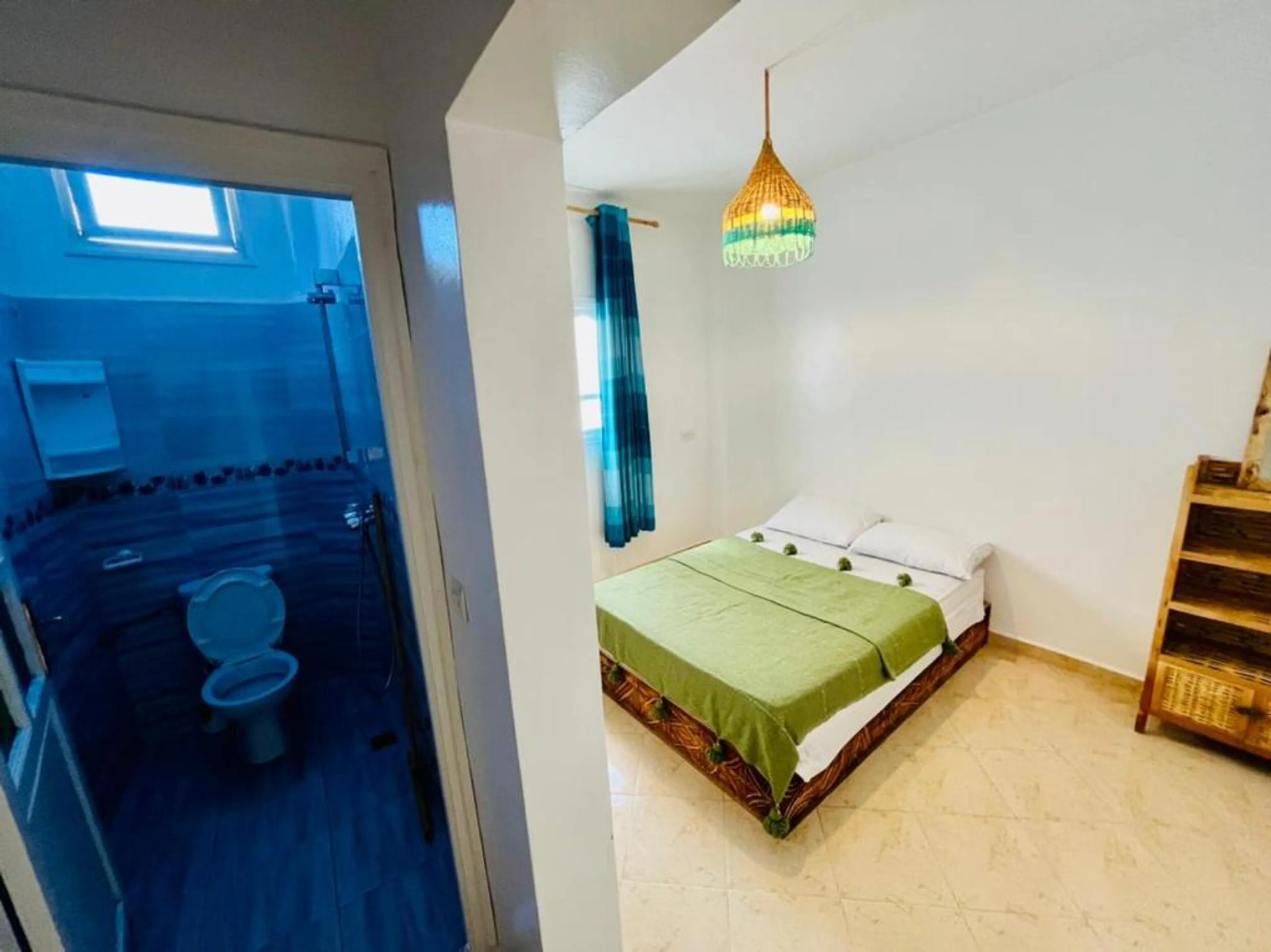 Doppelzimmer mit eigenem Bad - 3