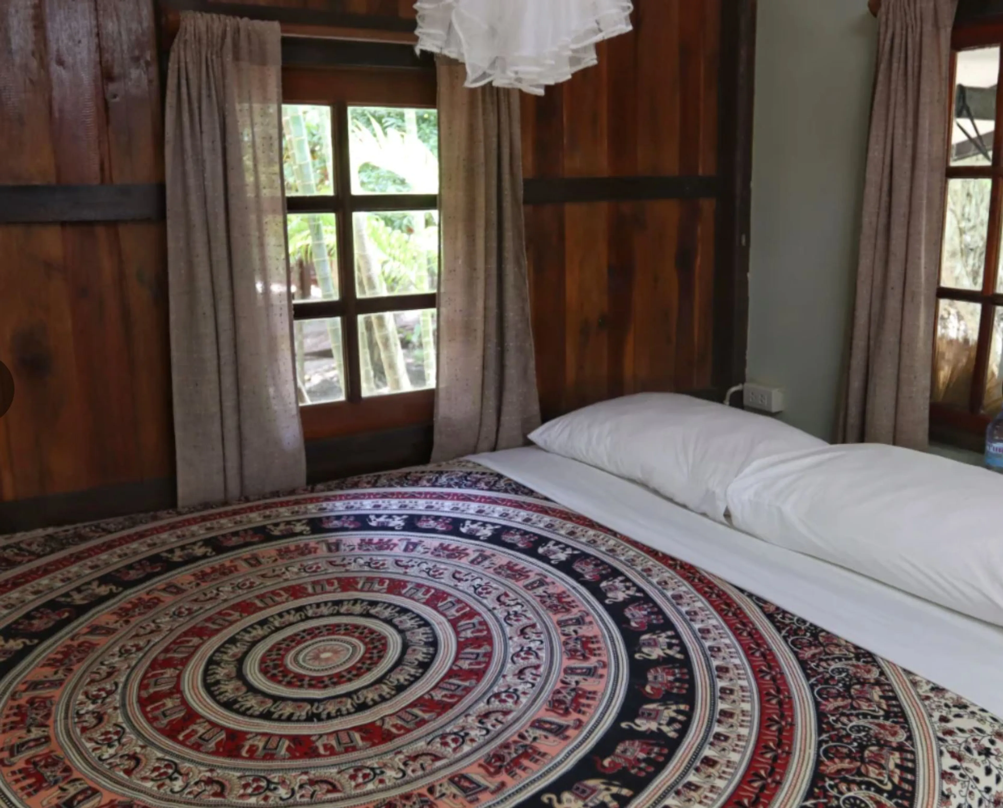 Budget Bungalow - 1