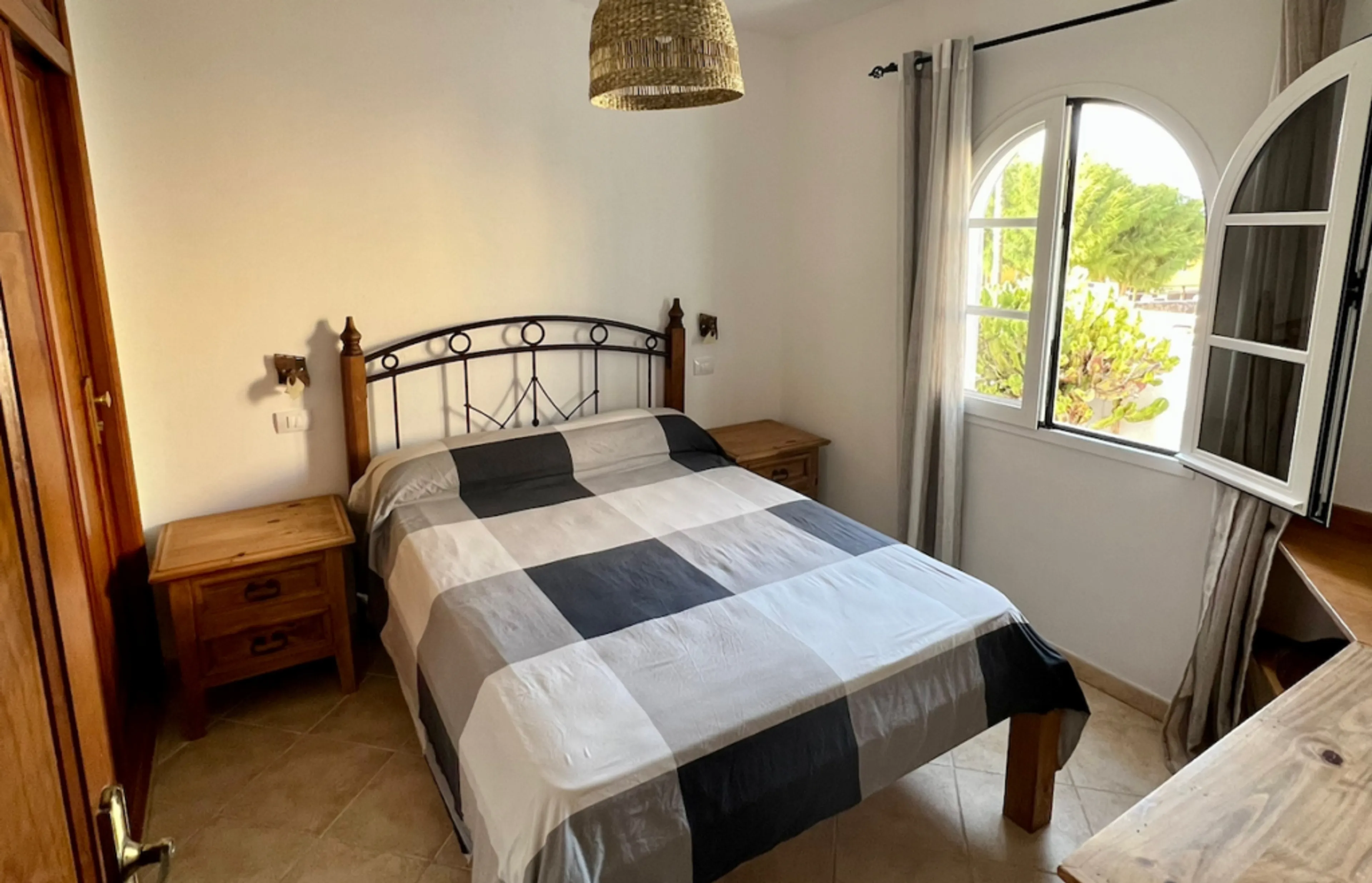 Cotillo Zimmer - 1