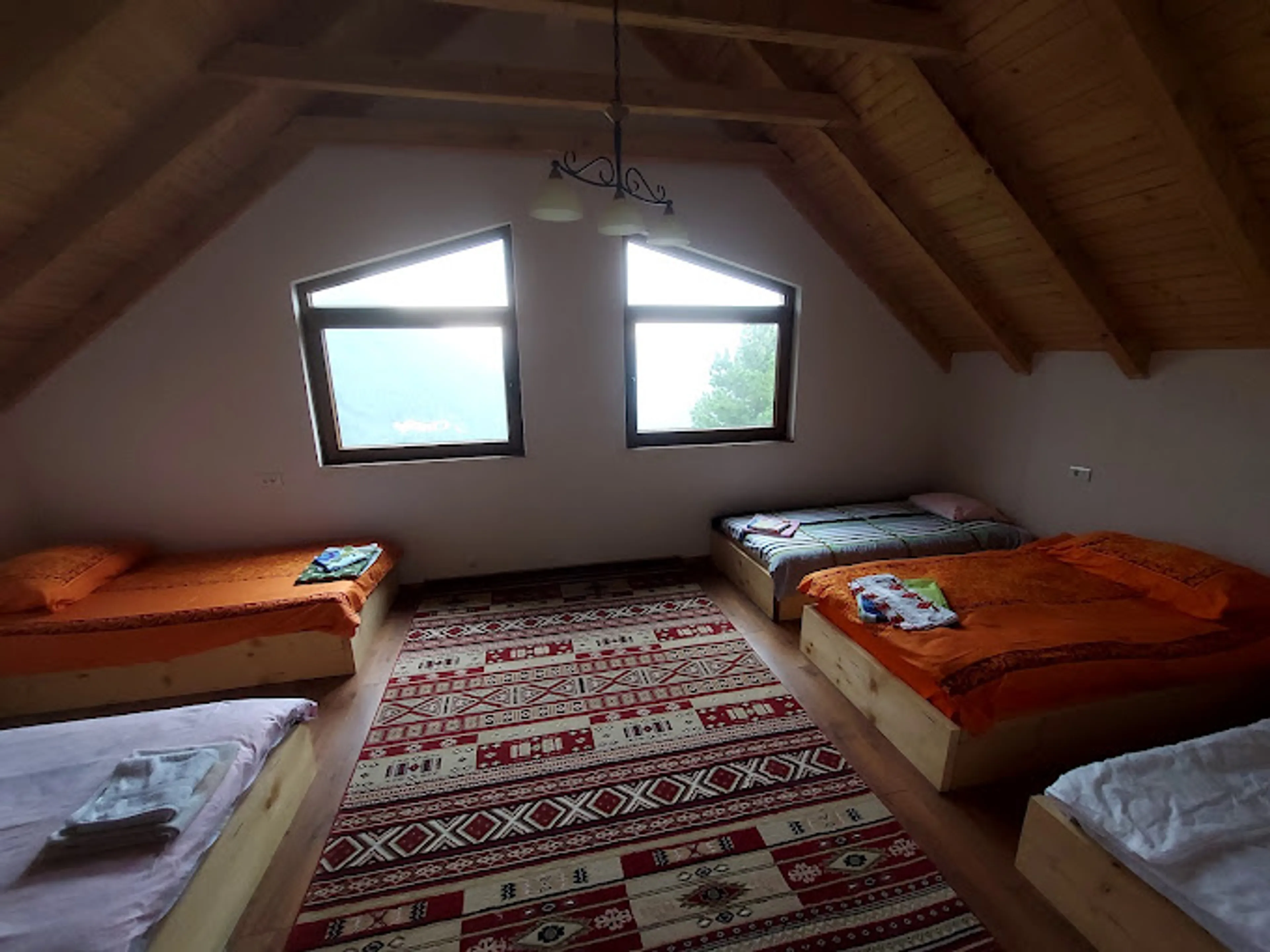 Gcaferi Mehrbettzimmer - 1