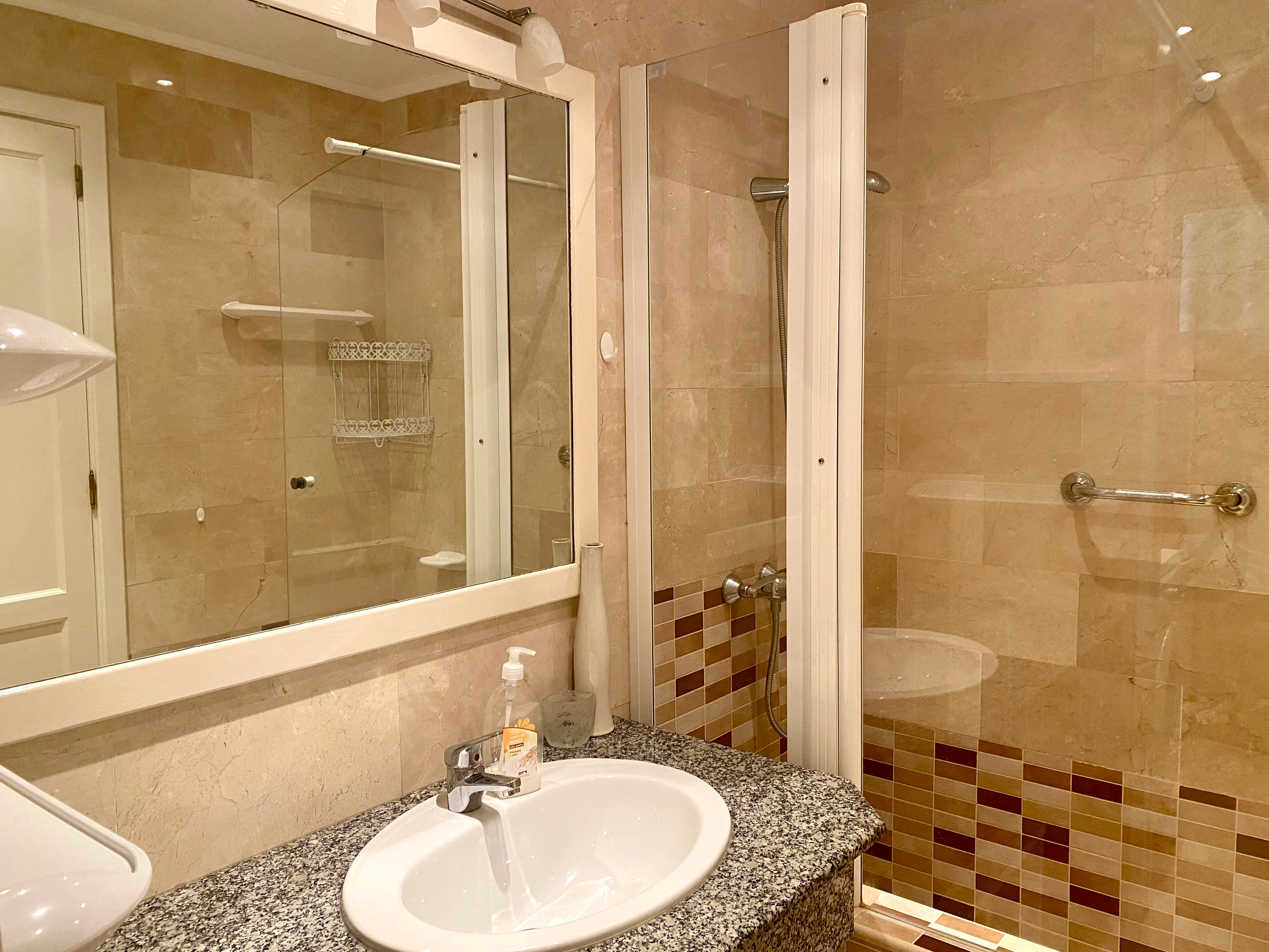 Apartment - 5