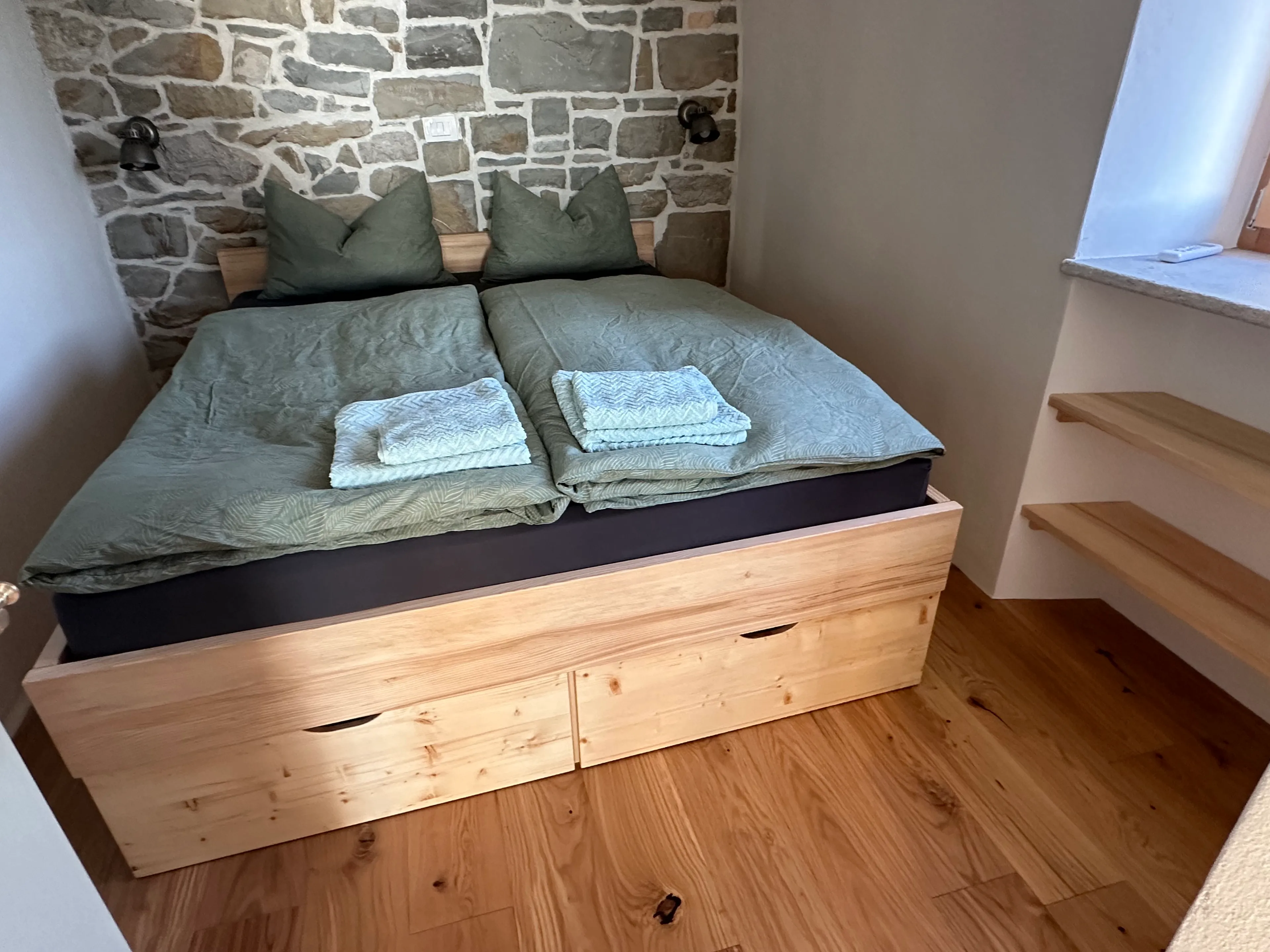 Einzelzimmer mit Queensize Bett - 1