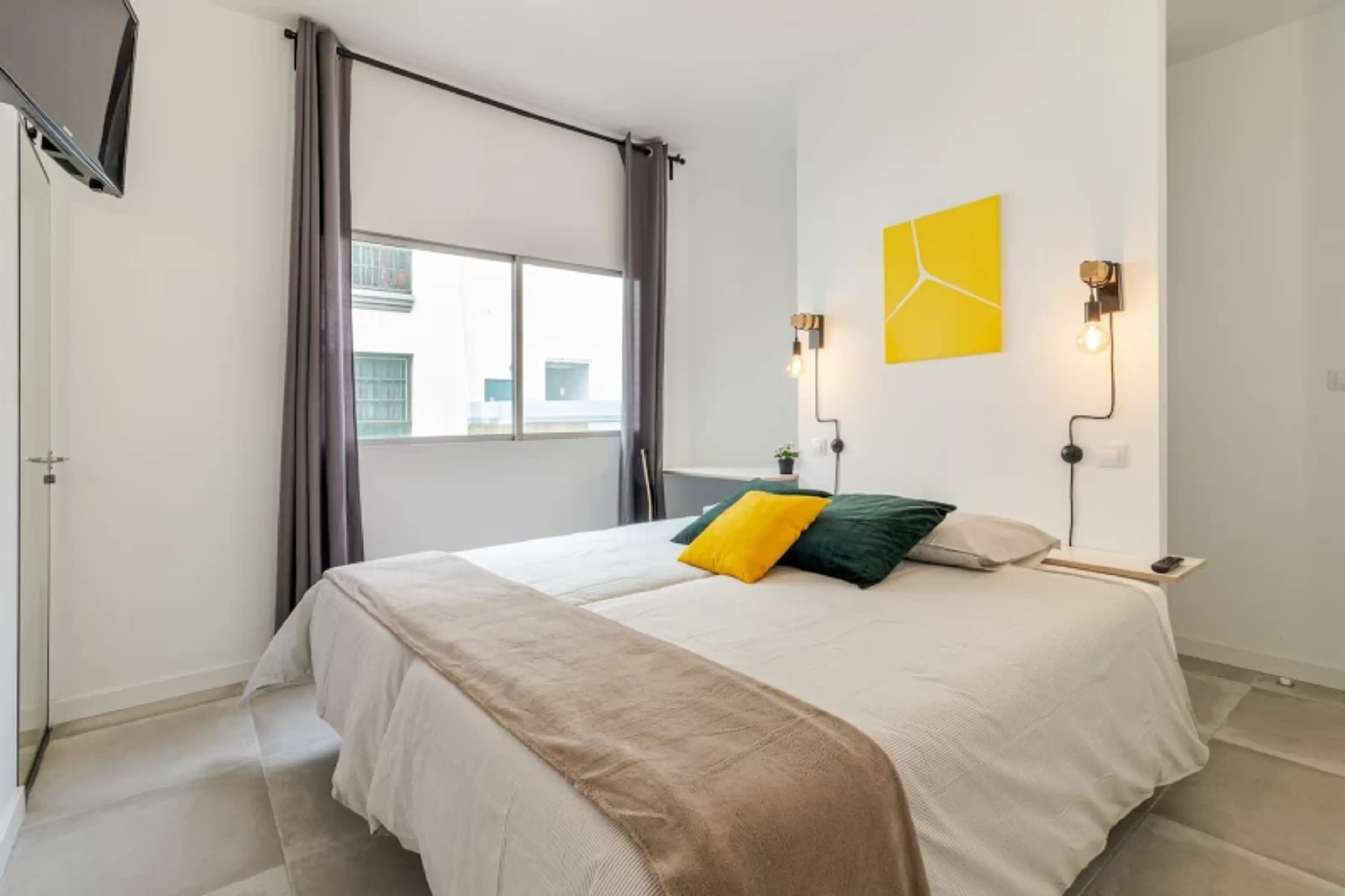 Privates Zimmer im geteilten Apartment - 1