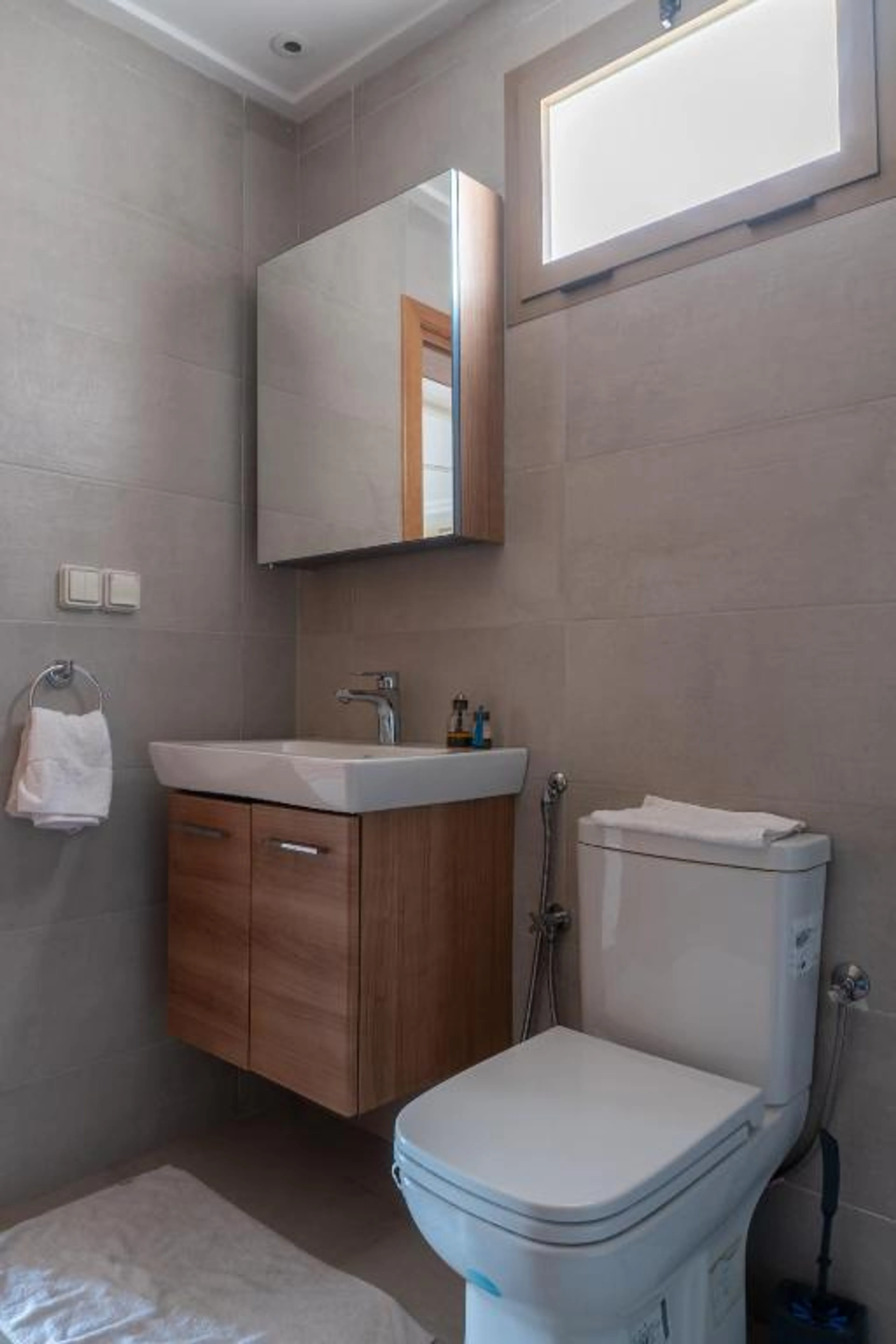 Geteiltes 8-Bett-Zimmer - 6